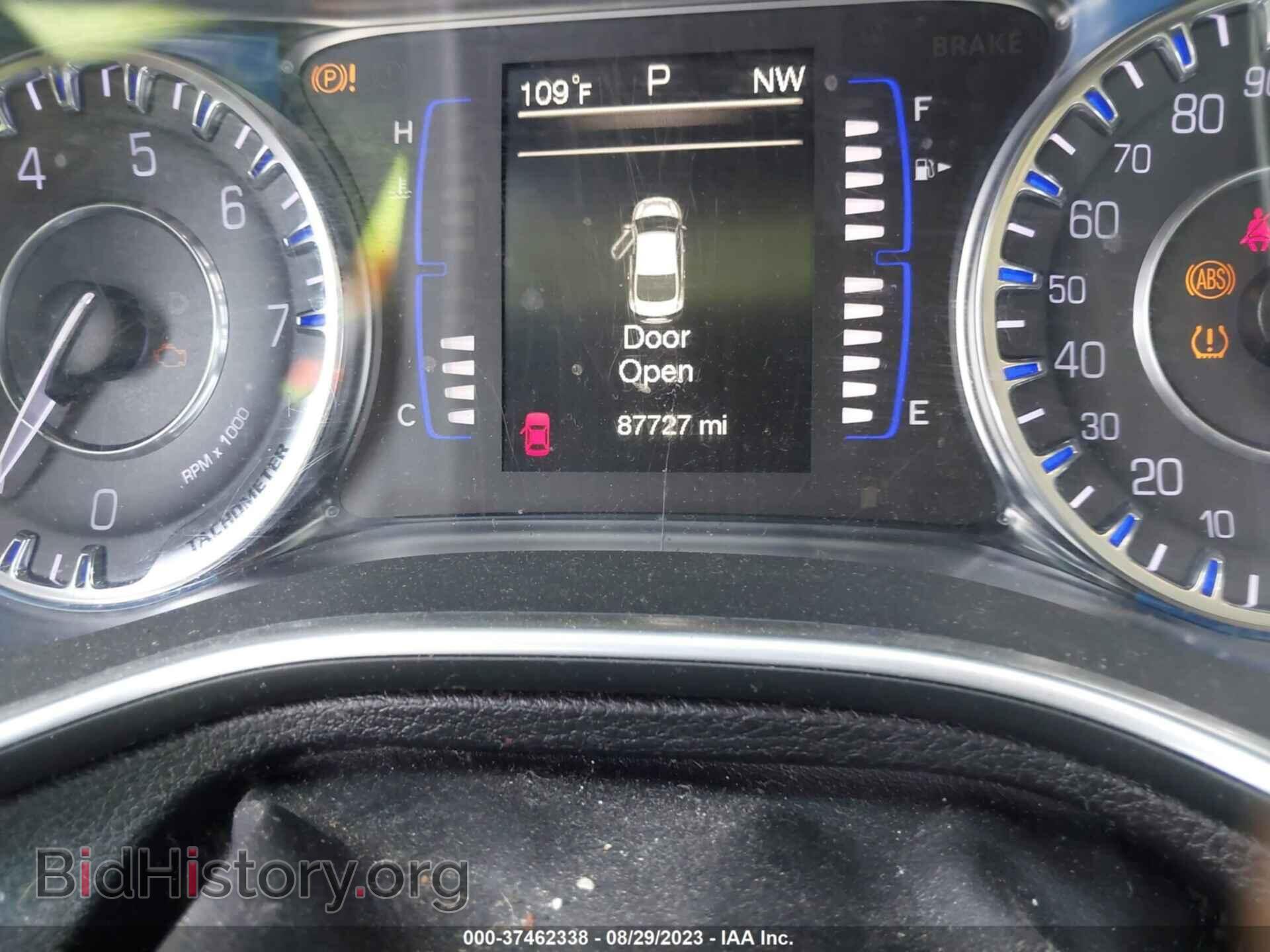 2016 CHRYSLER 200 - VIN: 1C3CCCAB9GN111945 - Фото 15
