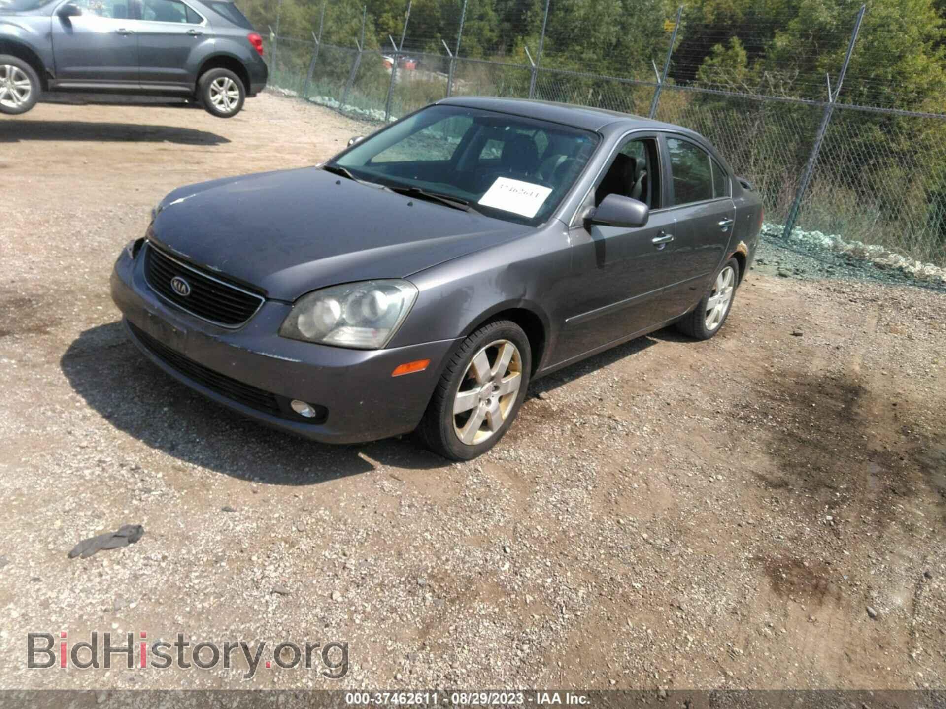 2007 KIA OPTIMA - VIN: KNAGE123775160979 - Фото 2