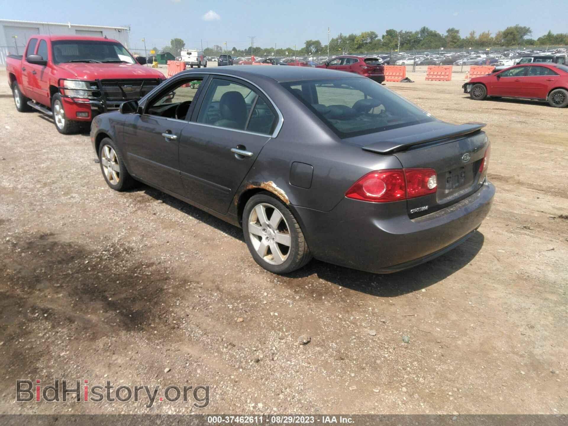 2007 KIA OPTIMA - VIN: KNAGE123775160979 - Фото 3