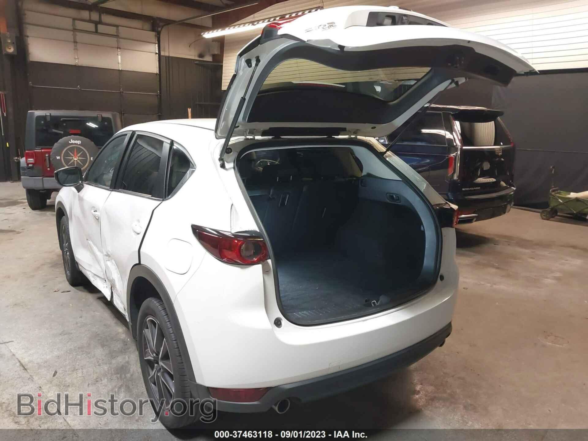 2018 MAZDA CX-5 - VIN: JM3KFBCM8J0390596 - Фото 3