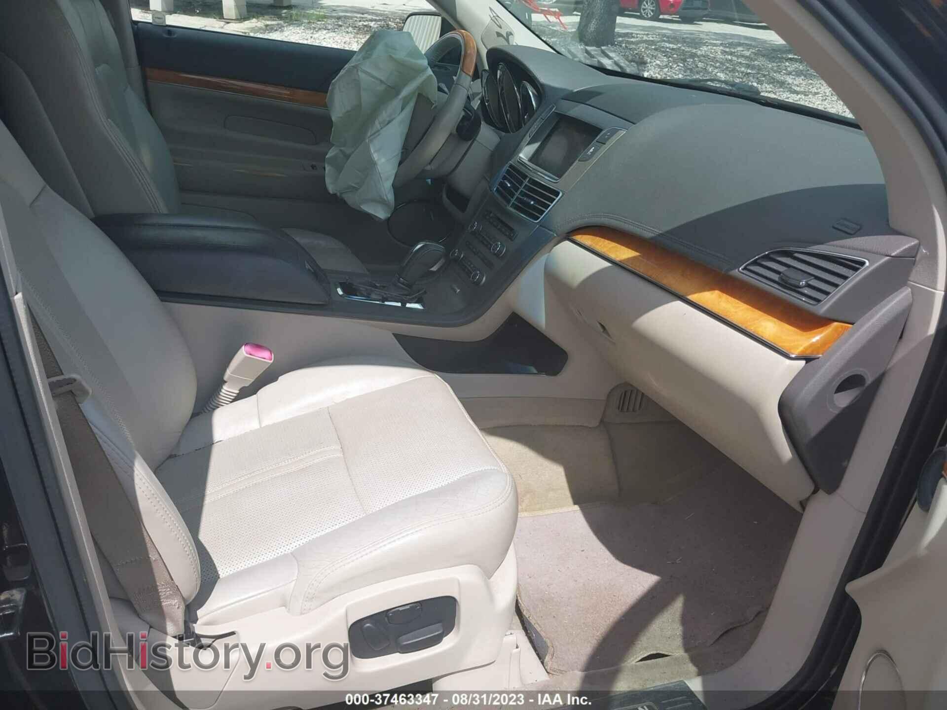 2012 LINCOLN MKT - VIN: 2LMHJ5FR0CBL51934 - Фото 5