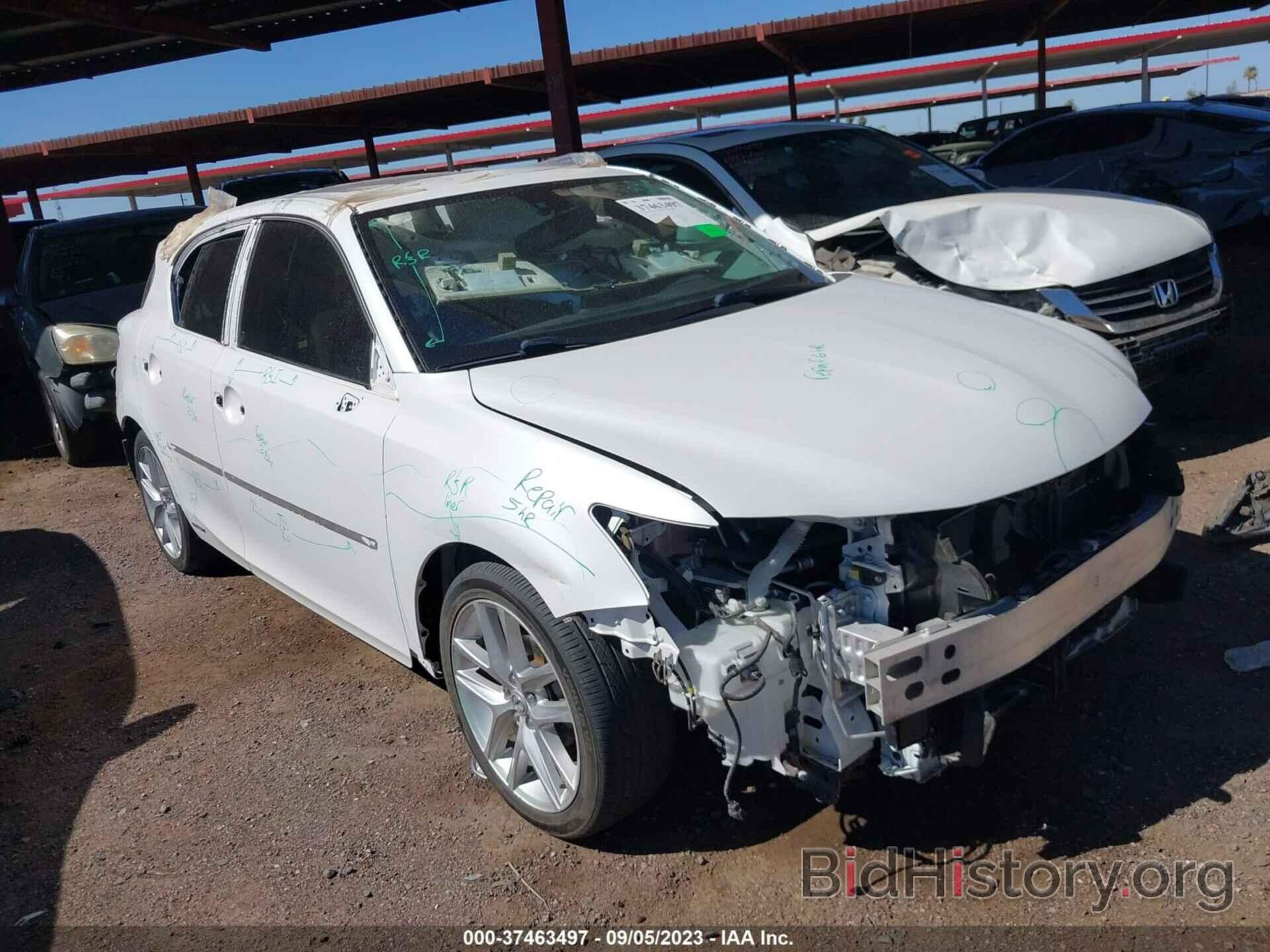 Photo JTHKD5BH3E2208669 - LEXUS CT 200H 2014