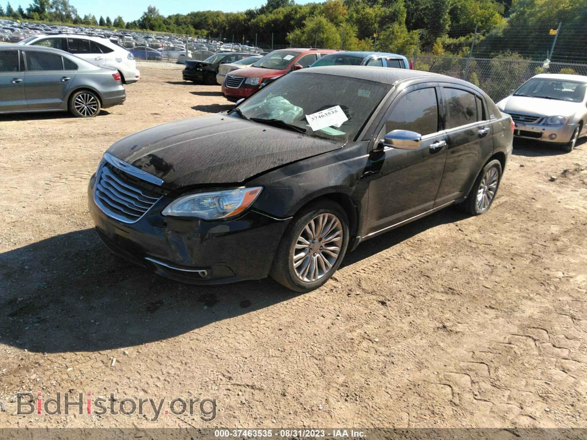 2012 CHRYSLER 200 - VIN: 1C3CCBCBXCN308947 - Фото 2