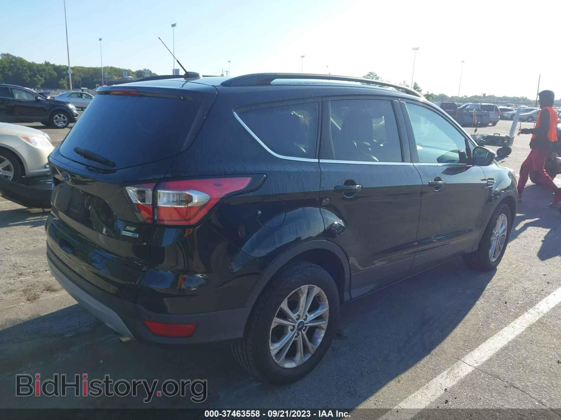 2017 FORD ESCAPE - VIN: 1FMCU9GD8HUC55817 - Фото 4