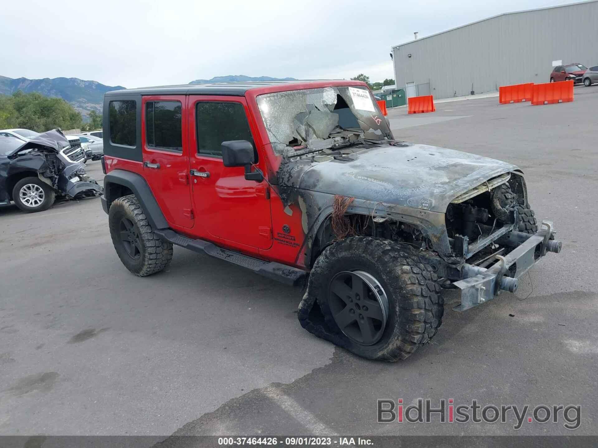 Photo 1J4BB3H12AL106946 - JEEP WRANGLER UNLIMITED 2010