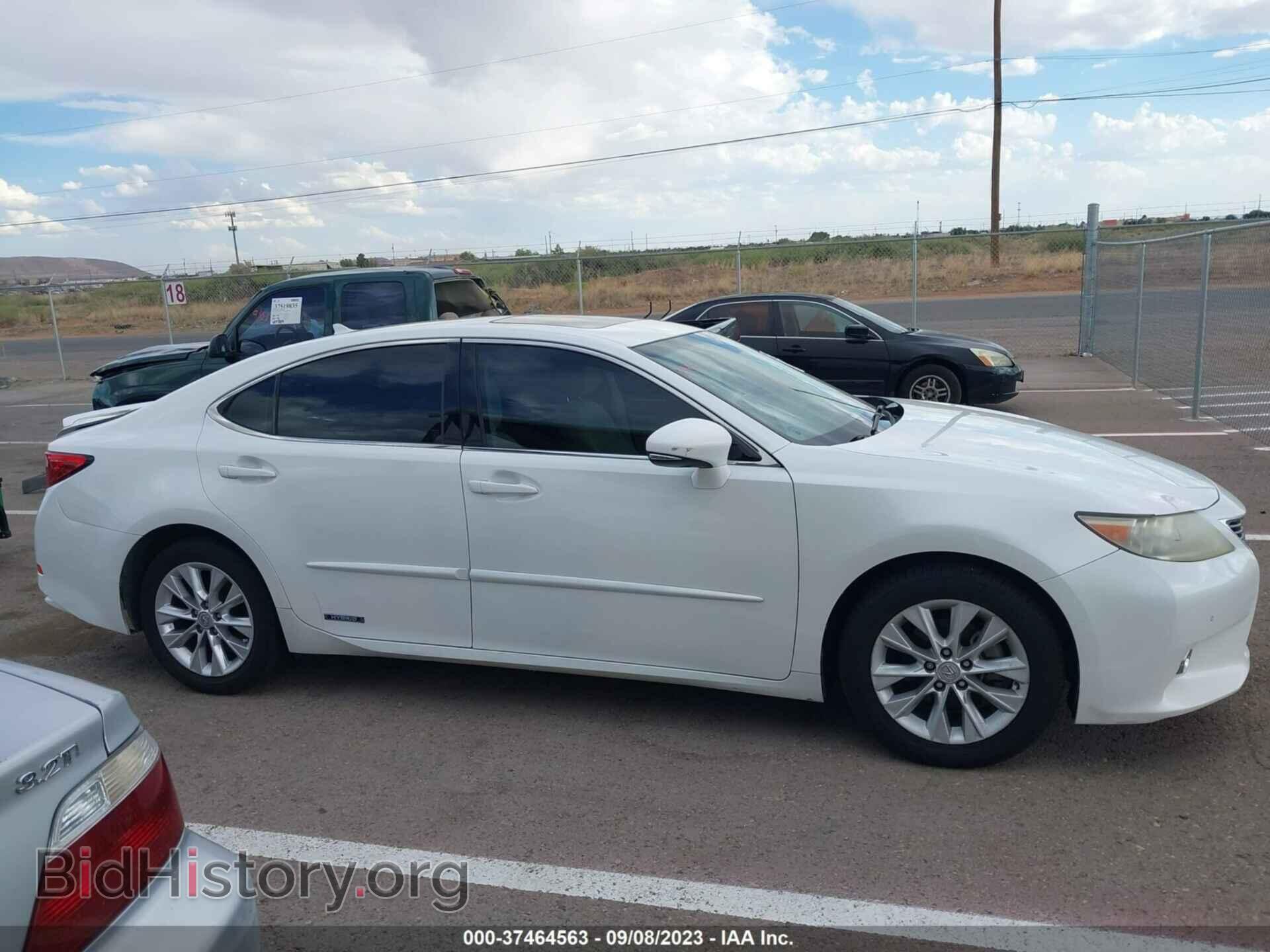 2013 LEXUS ES 300H - VIN: JTHBW1GG8D2021431 - Фото 13