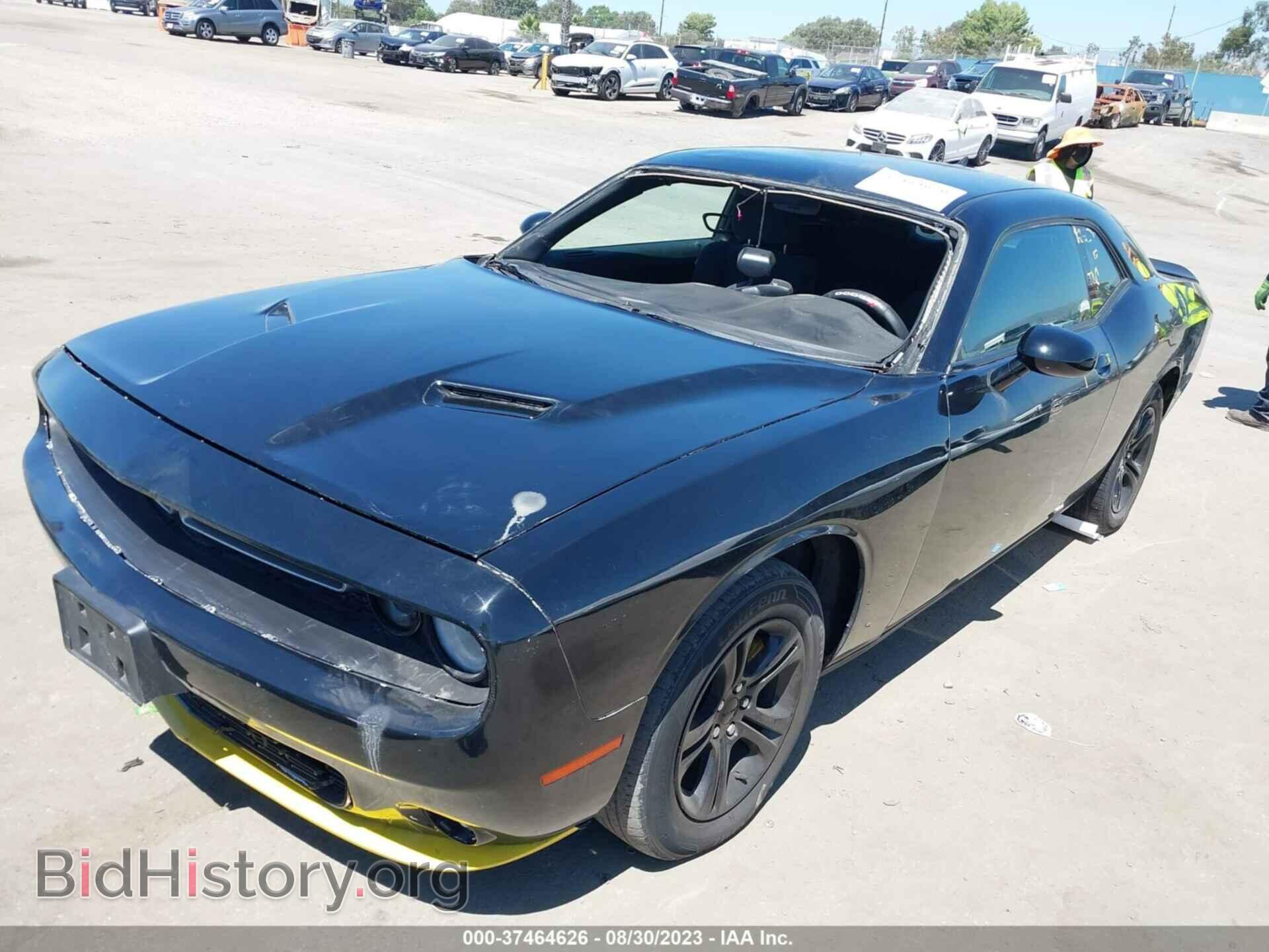 2019 DODGE CHALLENGER - VIN: 2C3CDZAG4KH557918 - Фото 2