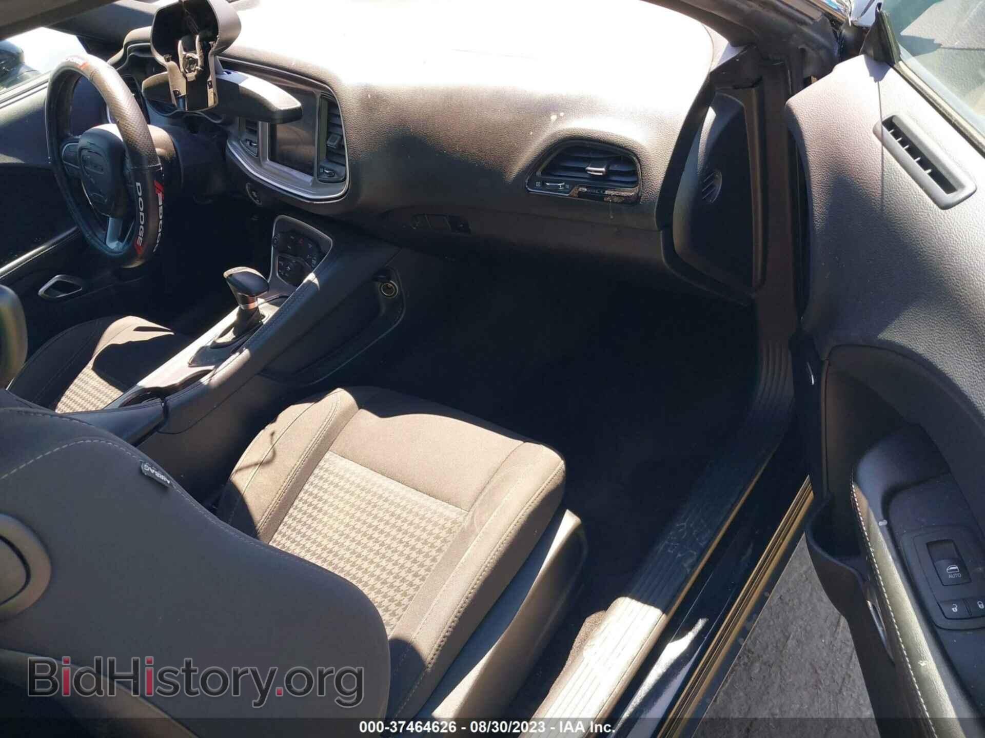 2019 DODGE CHALLENGER - VIN: 2C3CDZAG4KH557918 - Фото 5