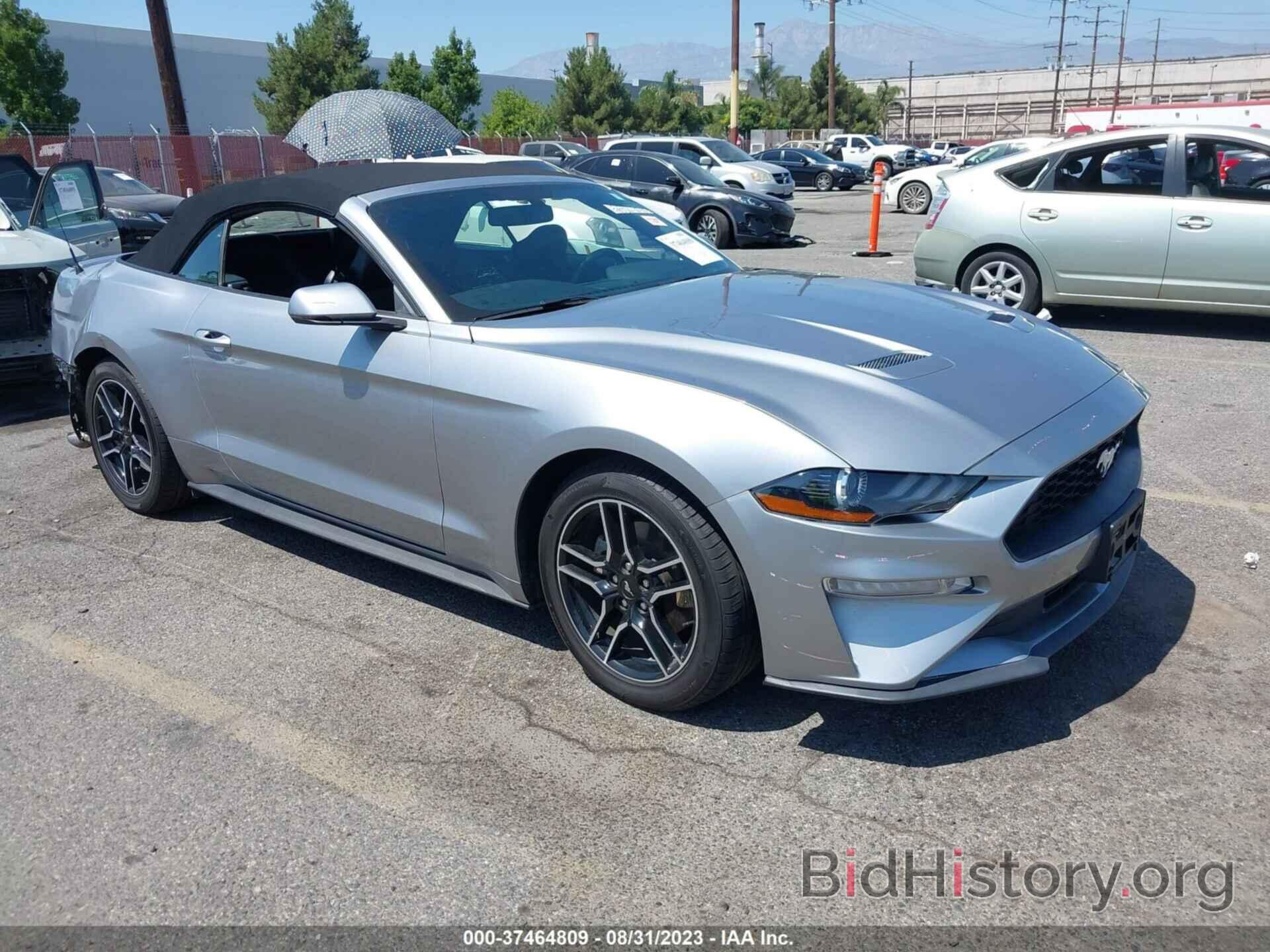 Photo 1FATP8UH7L5139160 - FORD MUSTANG 2020