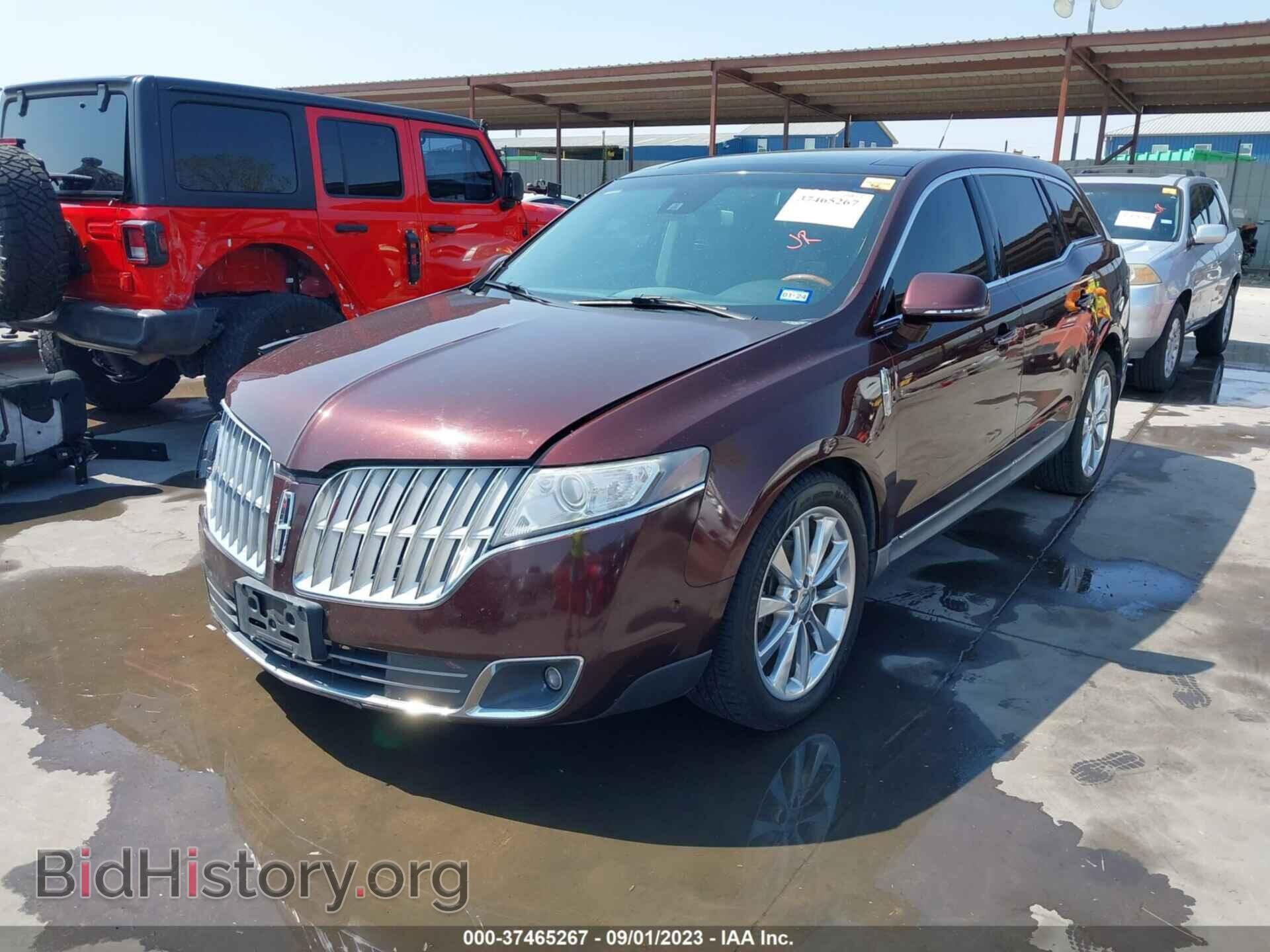 2012 LINCOLN MKT - VIN: 2LMHJ5AT5CBL50913 - Фото 2