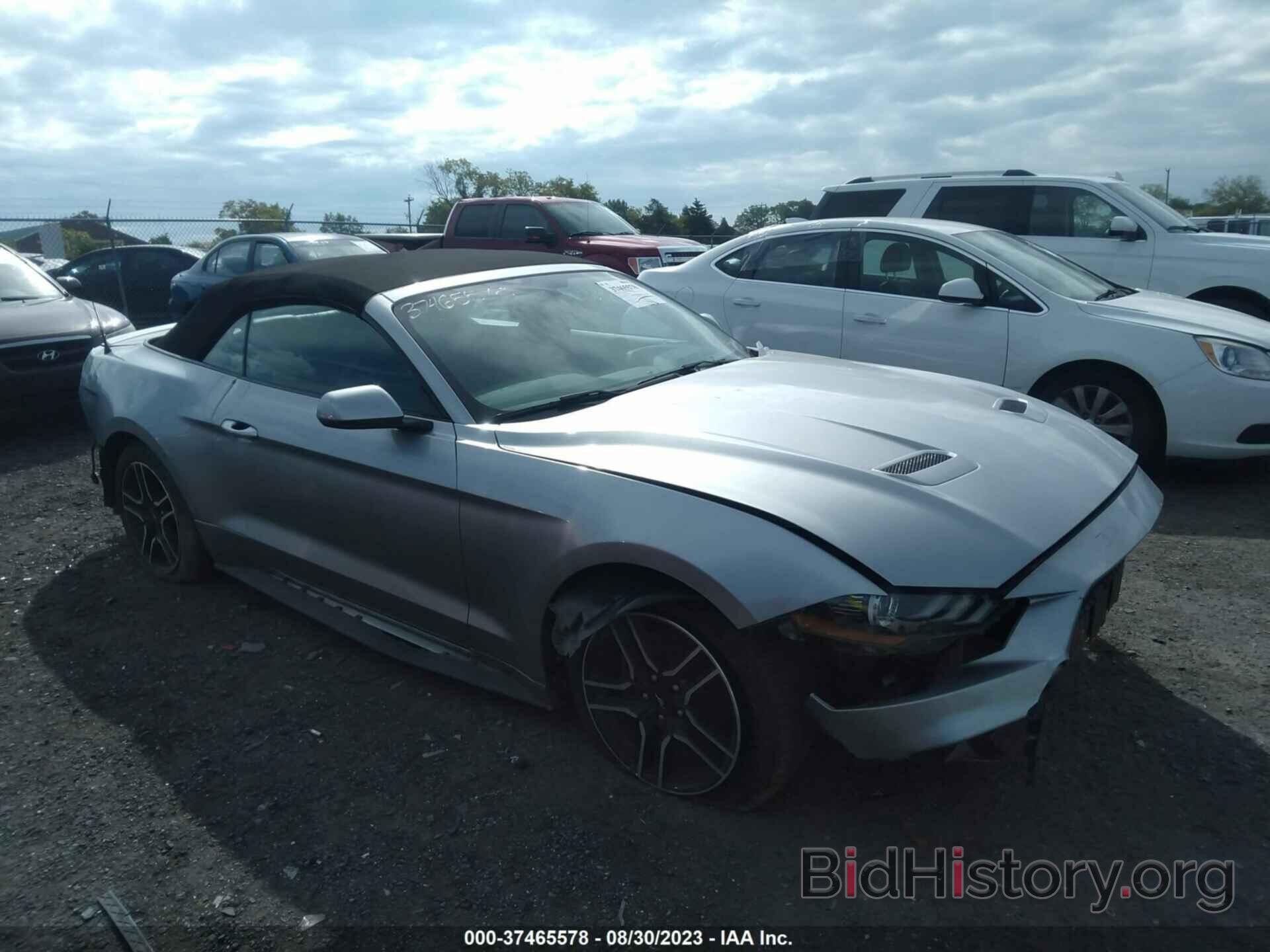 Photo 1FATP8UH3L5184855 - FORD MUSTANG 2020