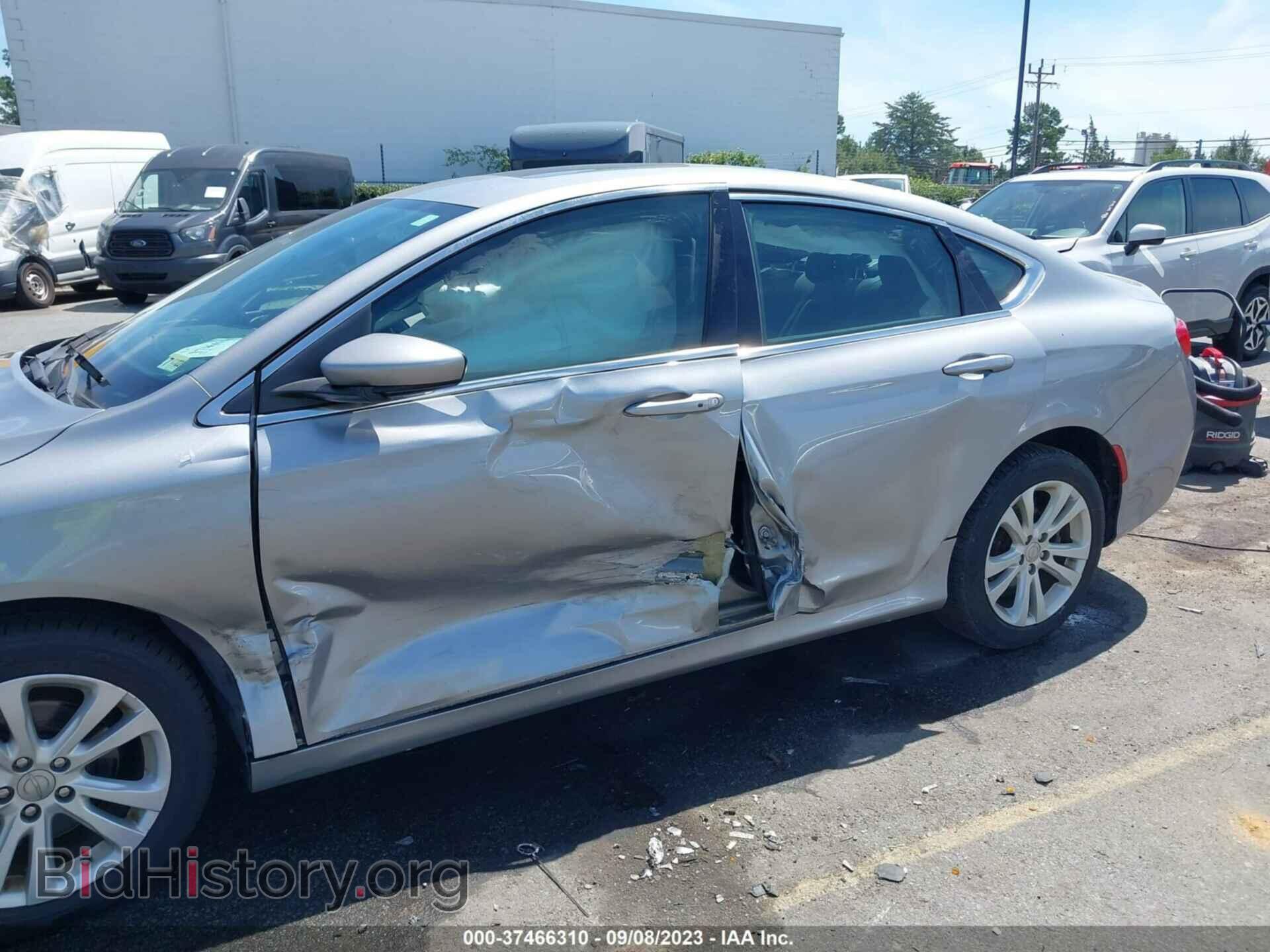 2015 CHRYSLER 200 - VIN: 1C3CCCAB9FN597476 - Фото 6