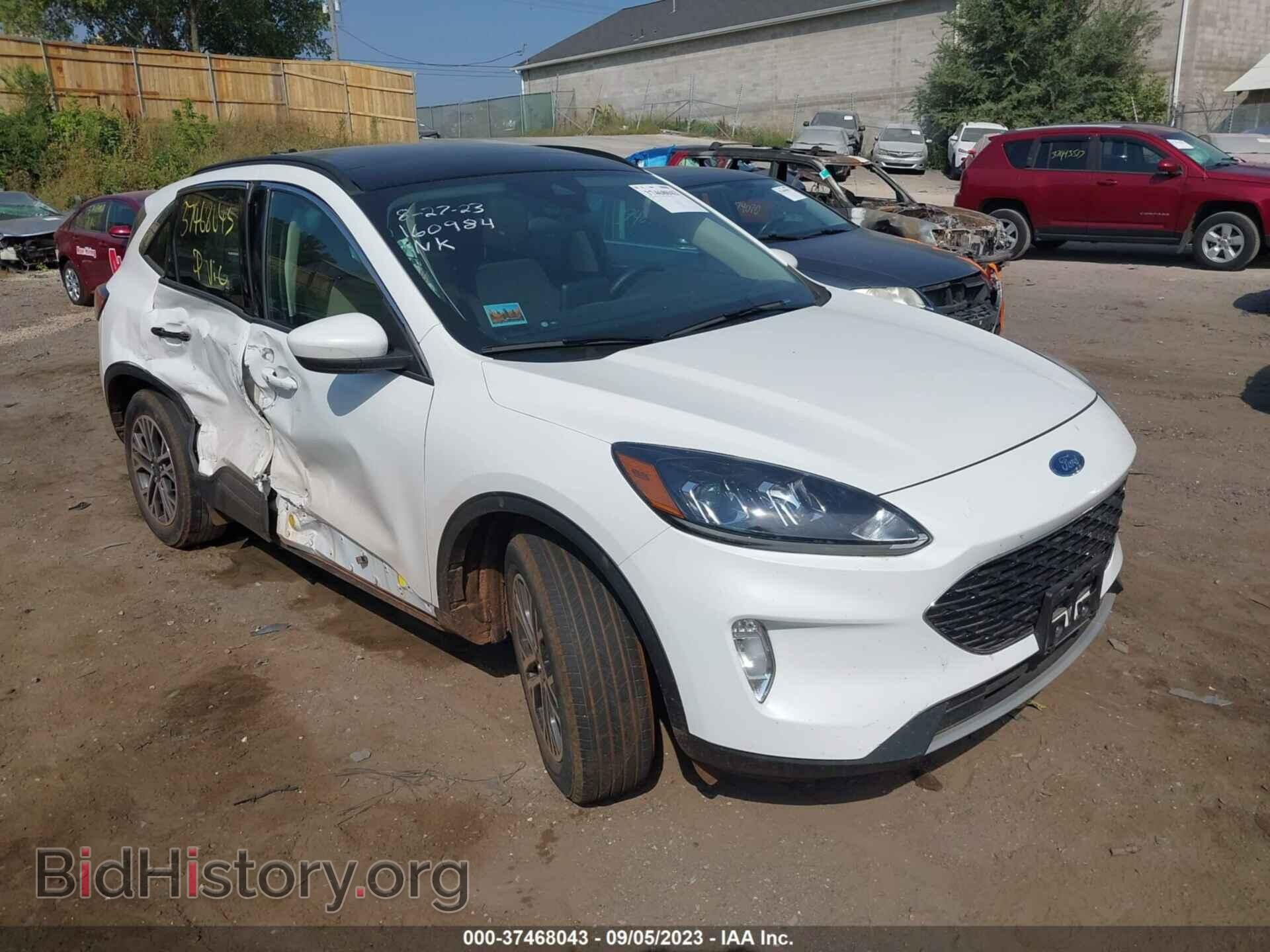 Фотография 1FMCU9H68LUA77951 - FORD ESCAPE 2020