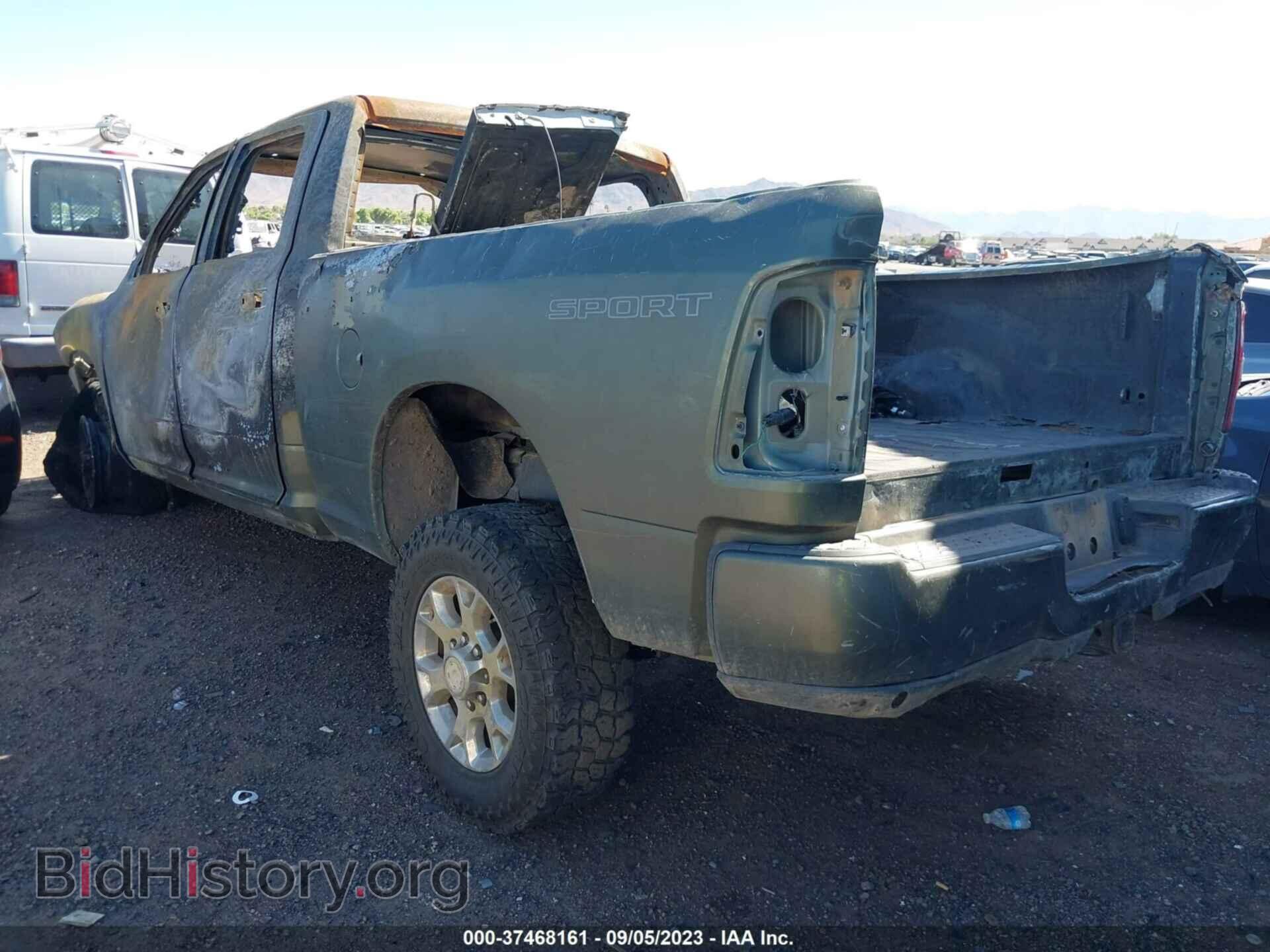 2020 RAM 2500 - VIN: 3C6UR5DL2LG222216 - Фото 3