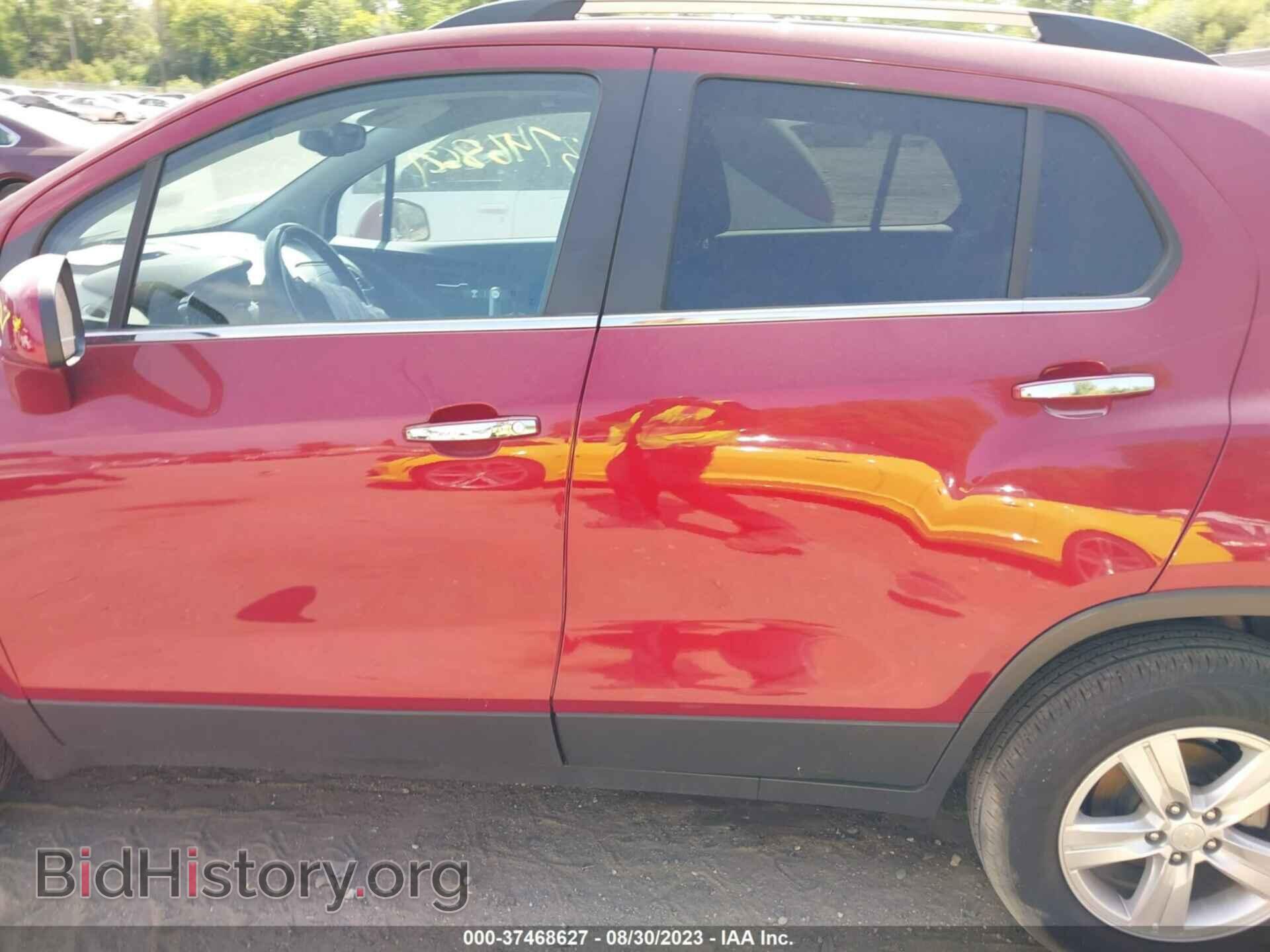 2019 CHEVROLET TRAX - VIN: 3GNCJPSB3KL405042 - Photo 14