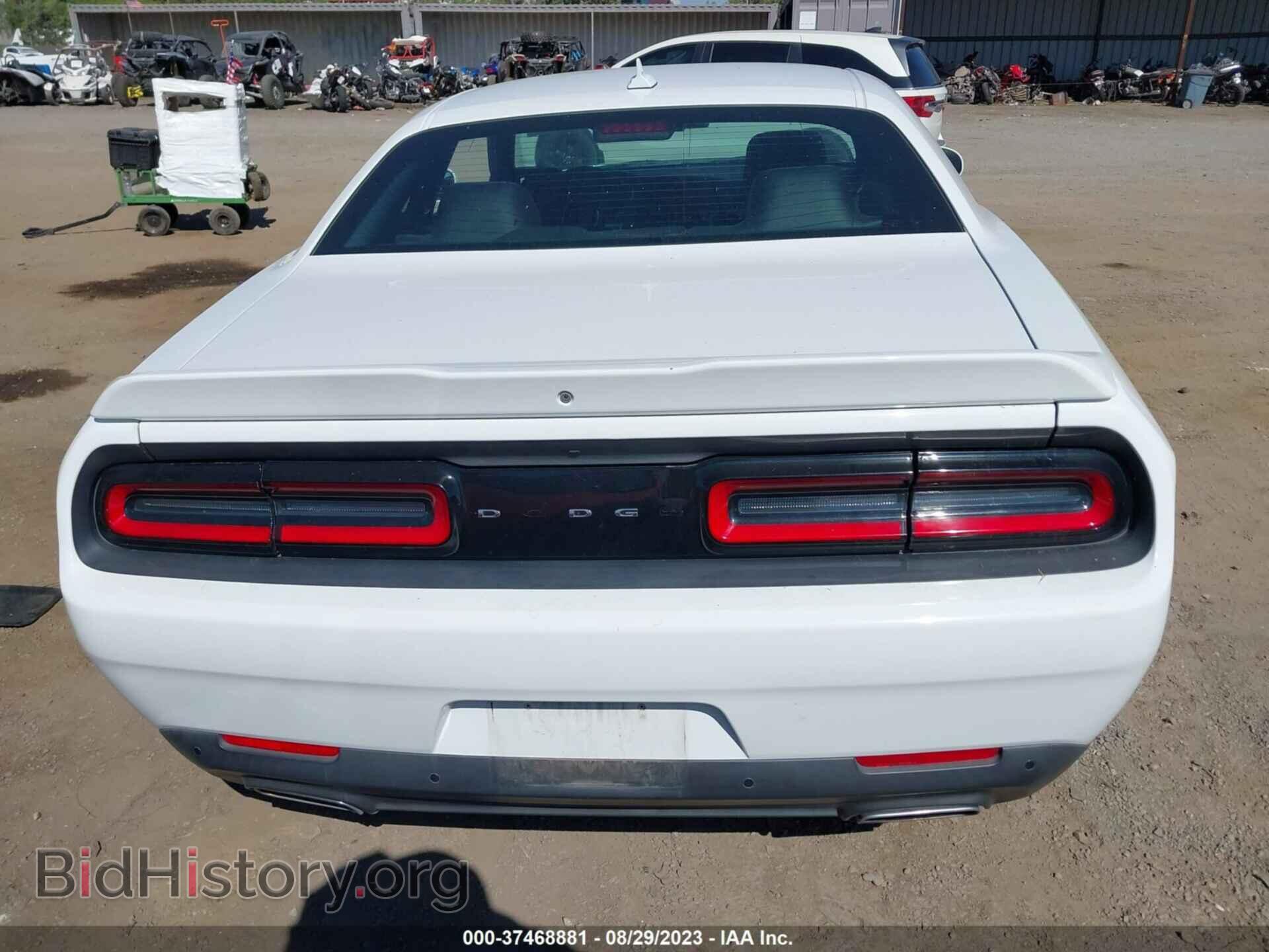 2018 DODGE CHALLENGER - VIN: 2C3CDZAG4JH199699 - Фото 16