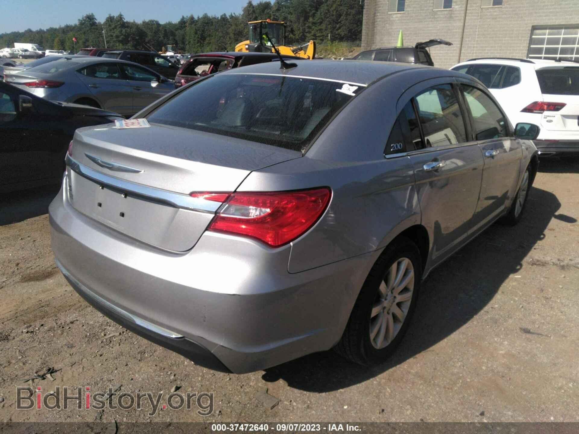2013 CHRYSLER 200 - VIN: 1C3CCBCG5DN727897 - Photo 4