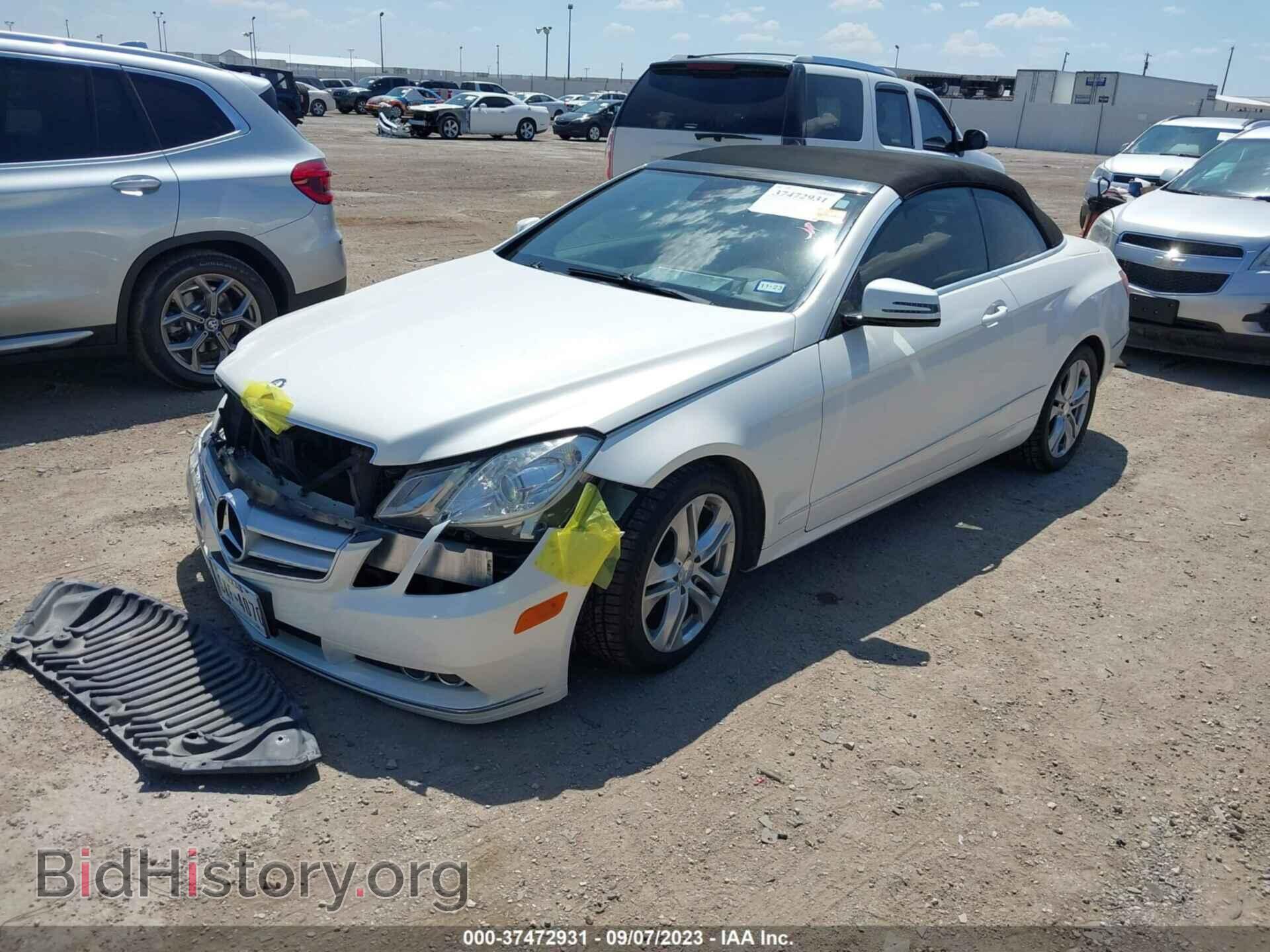 2011 MERCEDES-BENZ E-CLASS - VIN: WDDKK5GF1BF101421 - Фото 2