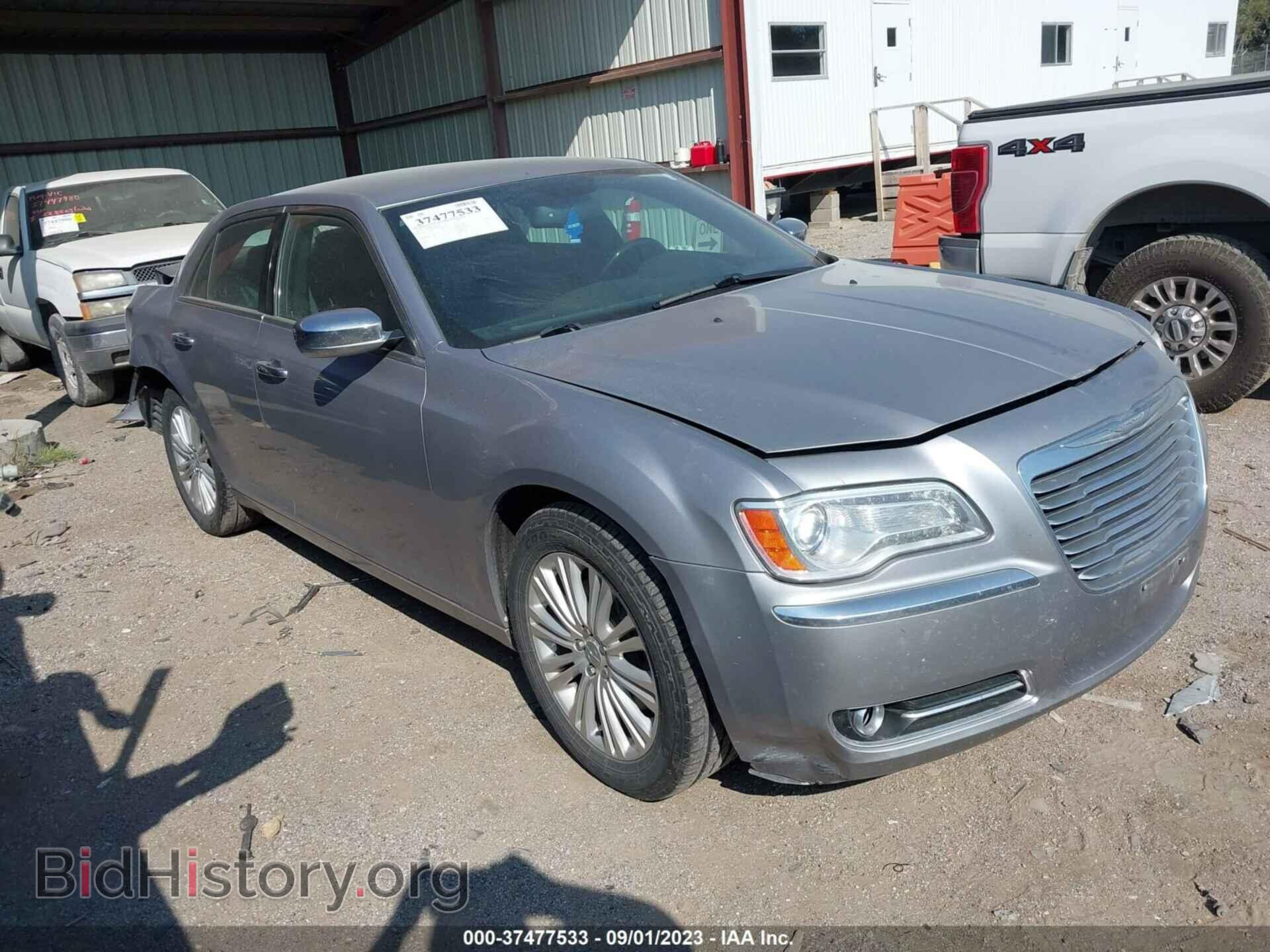 Фотография 2C3CCAKG4EH194382 - CHRYSLER 300 2014