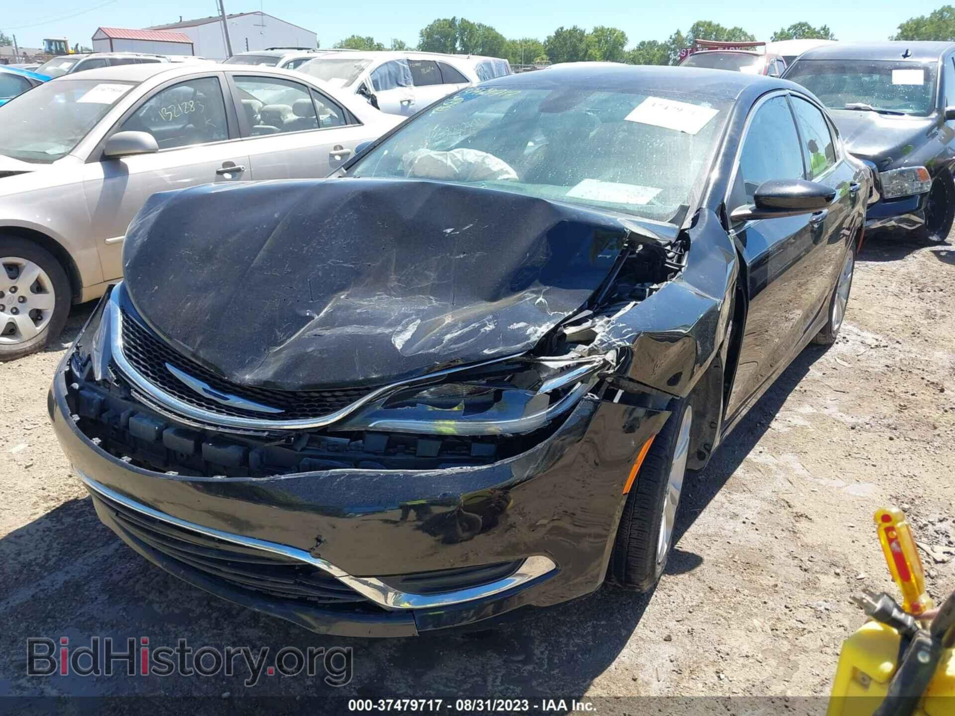 2015 CHRYSLER 200 - VIN: 1C3CCCAB7FN745852 - Фото 2