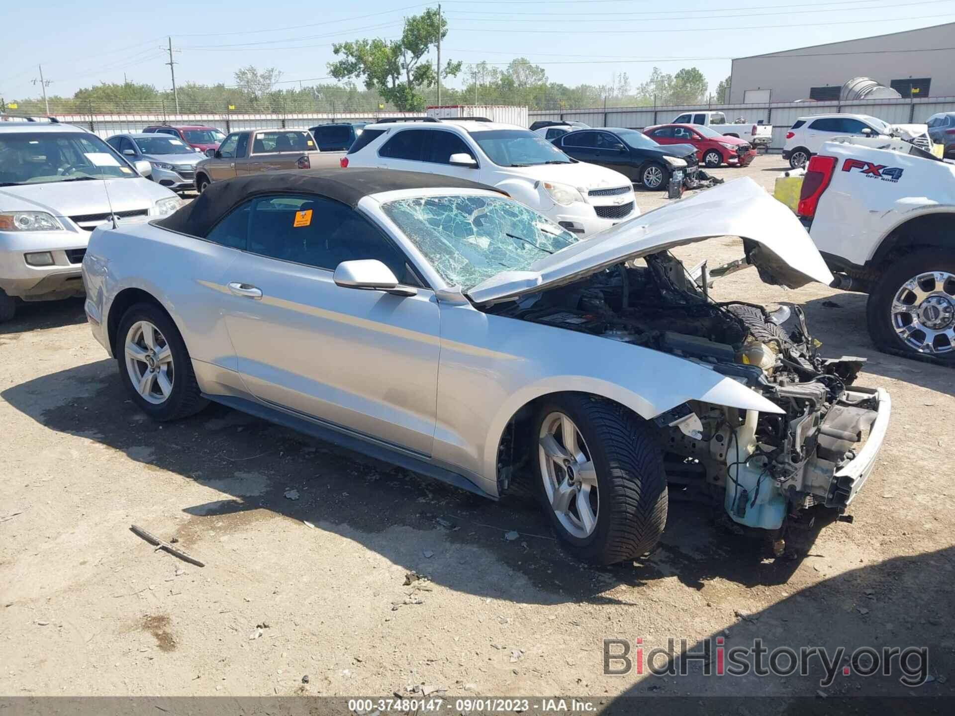 Photo 1FATP8EM3G5323870 - FORD MUSTANG 2016