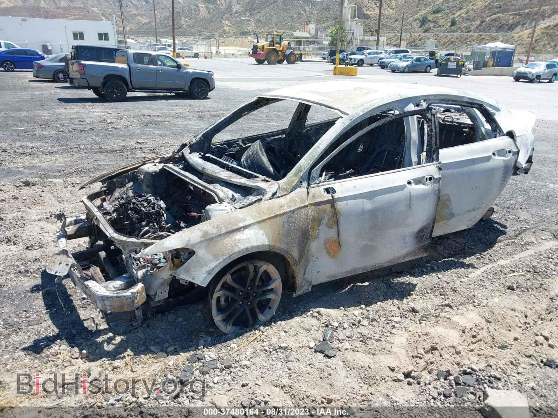 2019 FORD FUSION - VIN: 3FA6P0CD2KR238347 - Фото 2