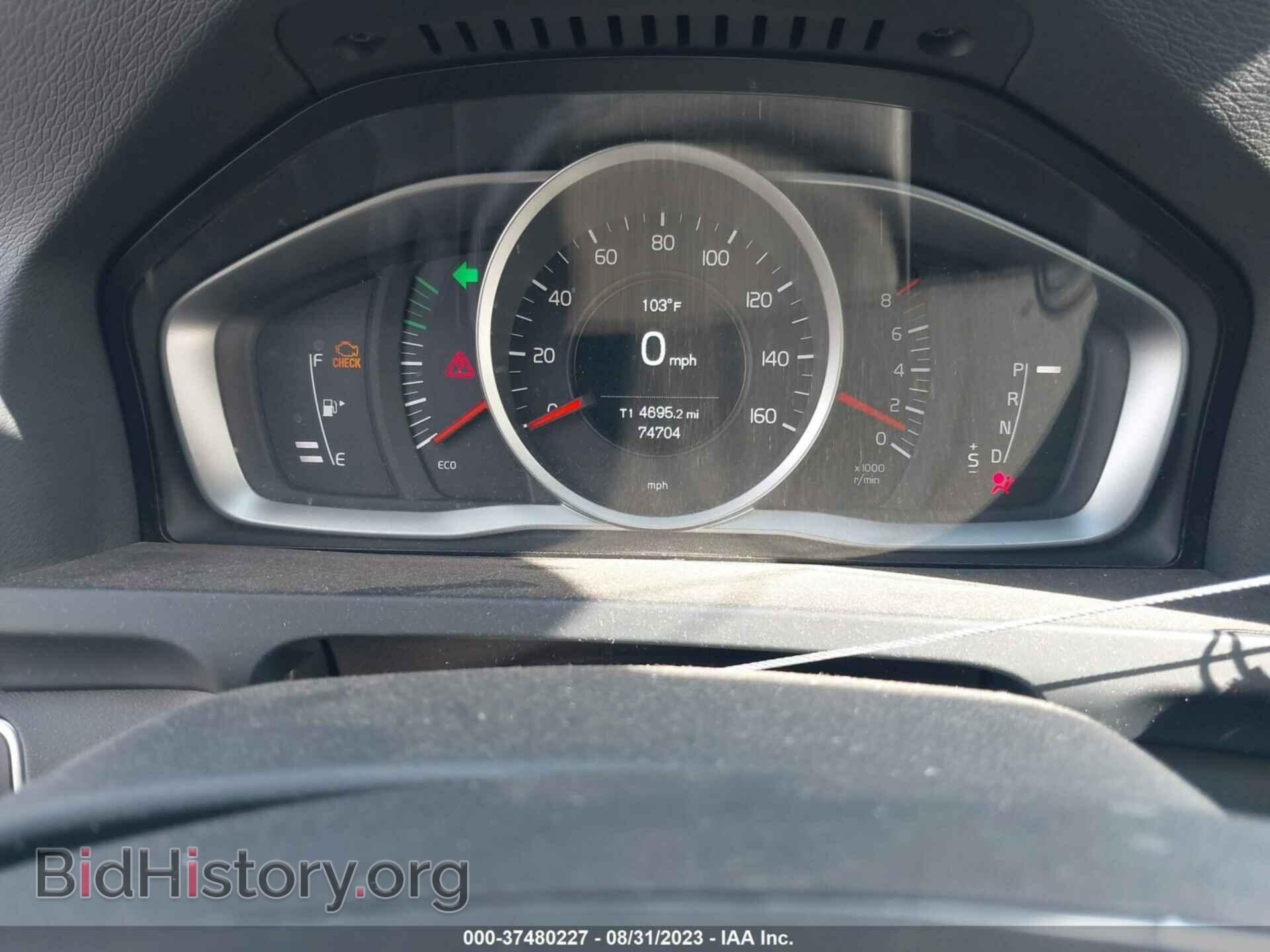 2017 VOLVO S60 - VIN: YV126MFL6H2420789 - Фото 15