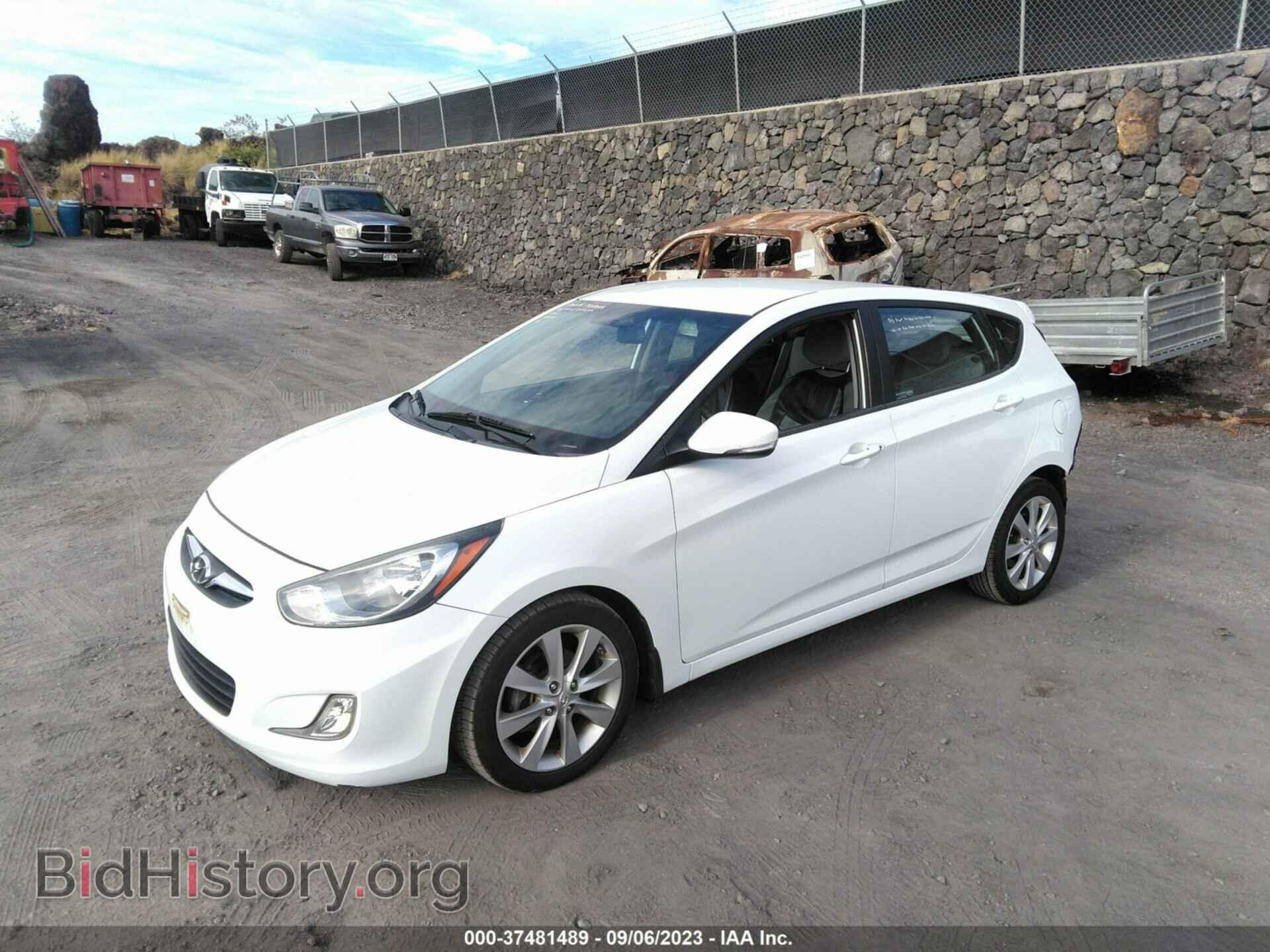 2013 HYUNDAI ACCENT - VIN: KMHCU5AE0DU072903 - Фото 2