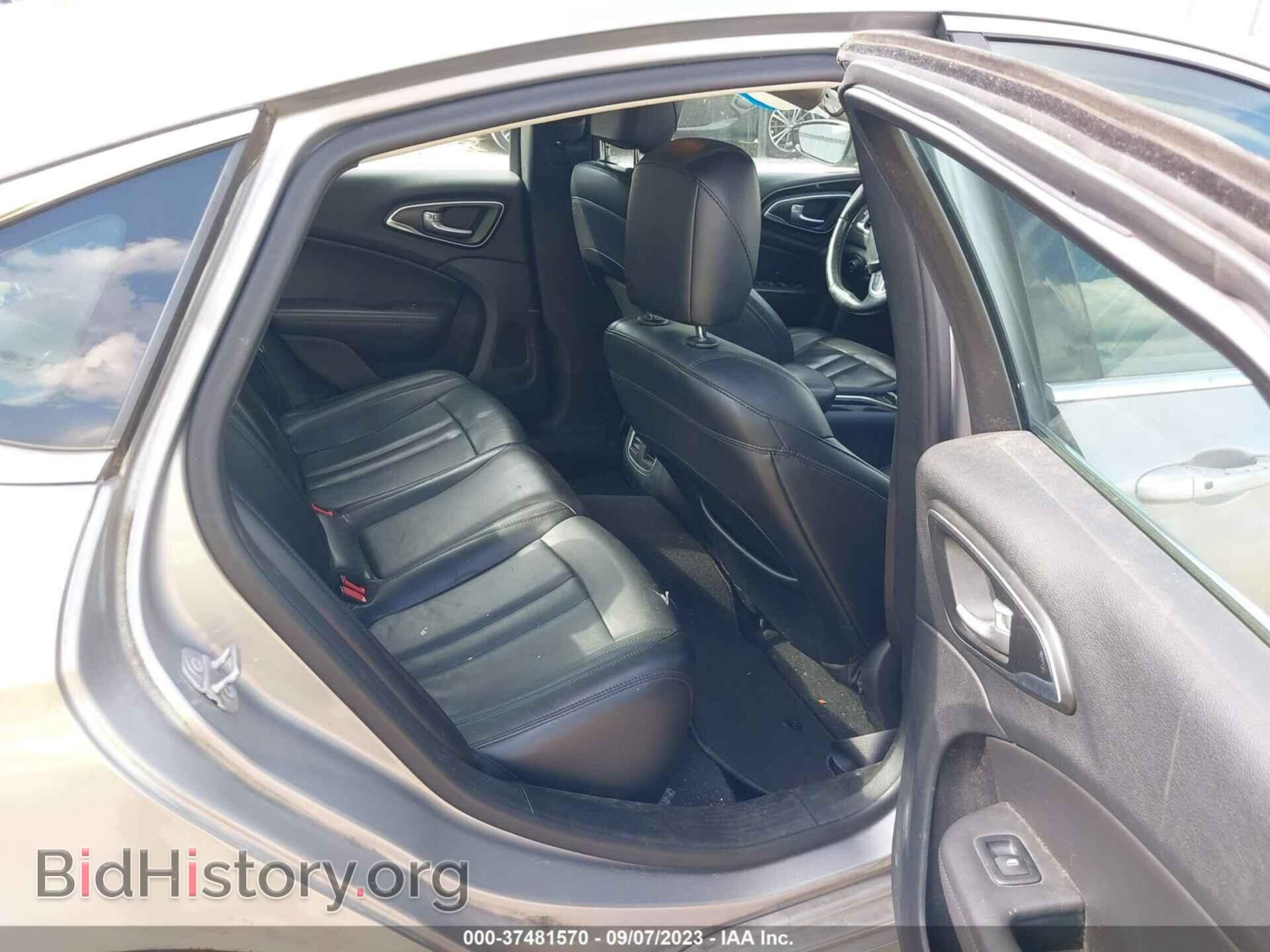 2015 CHRYSLER 200 - VIN: 1C3CCCCB3FN690202 - Фото 8