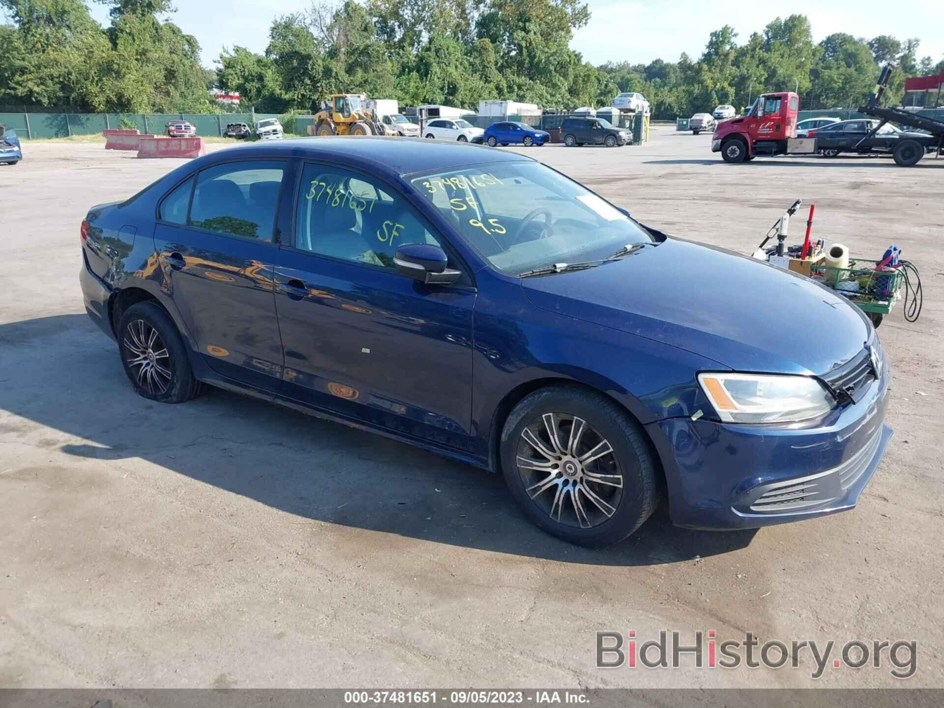 Photo 3VWDZ7AJ7BM040578 - VOLKSWAGEN JETTA SEDAN 2011