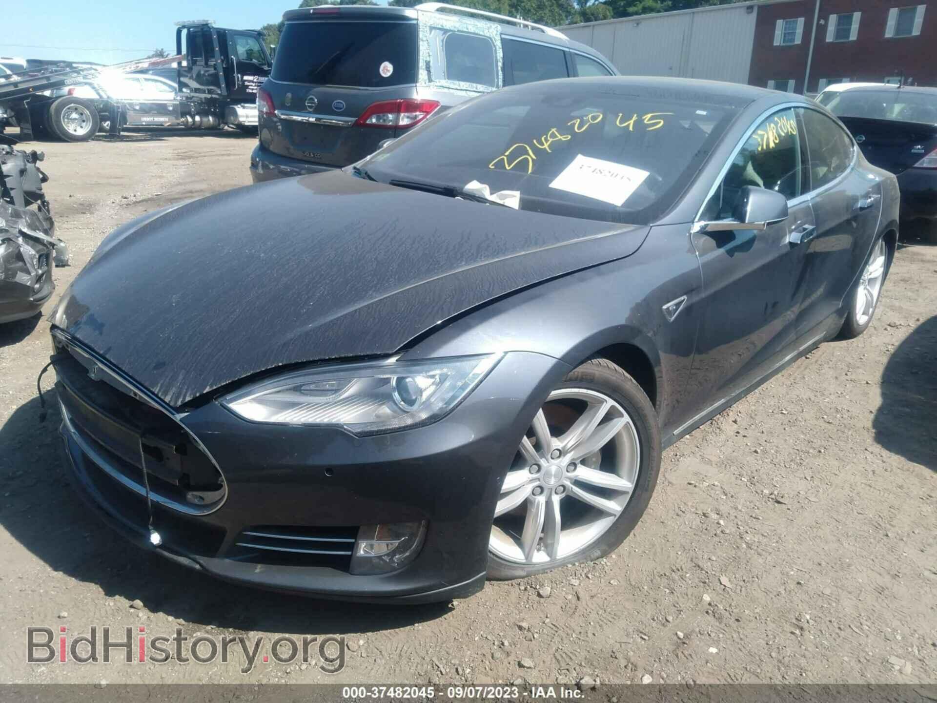 2015 TESLA MODEL S - VIN: 5YJSA1H26FF096051 - Фото 2