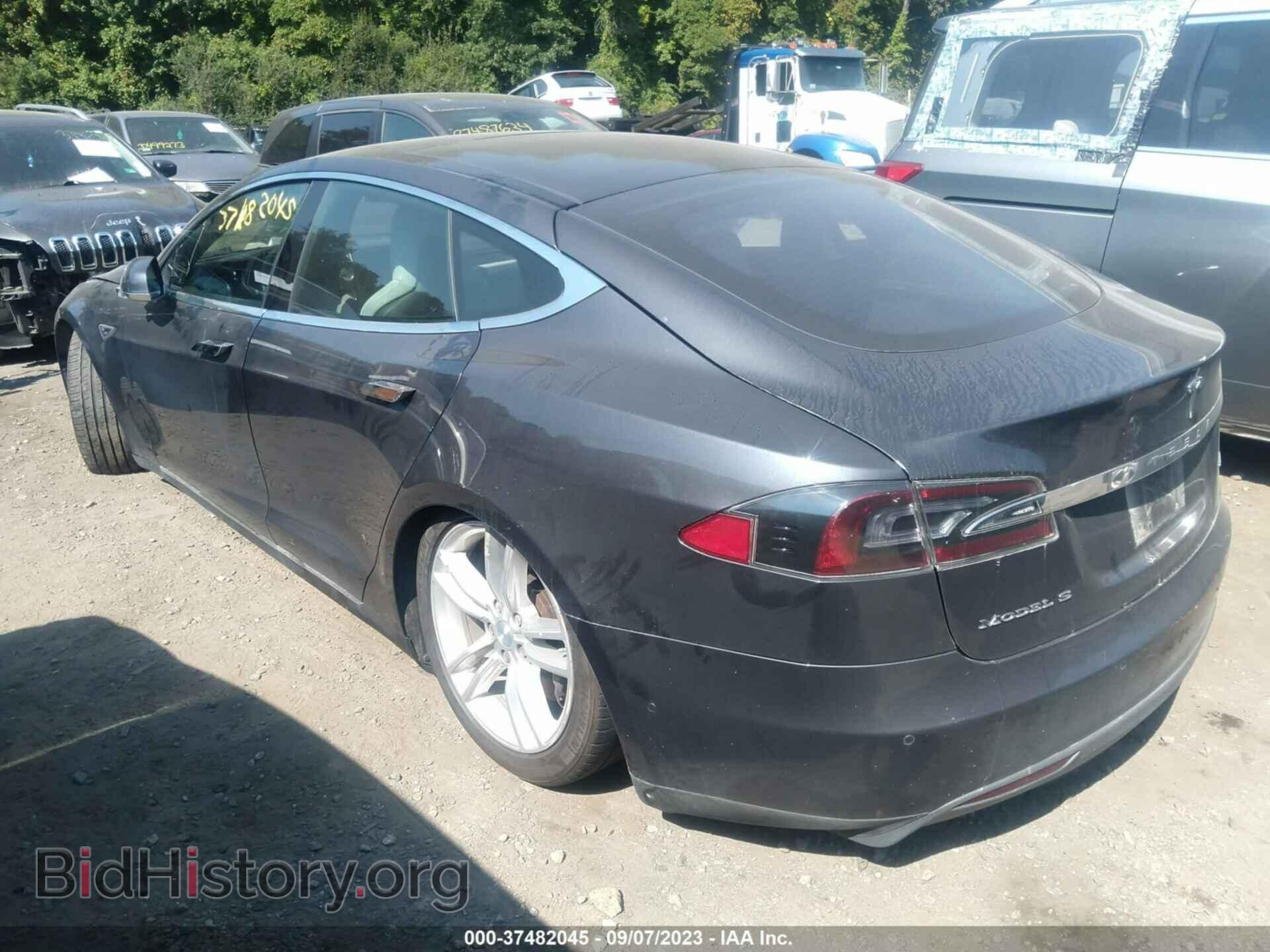 2015 TESLA MODEL S - VIN: 5YJSA1H26FF096051 - Фото 3