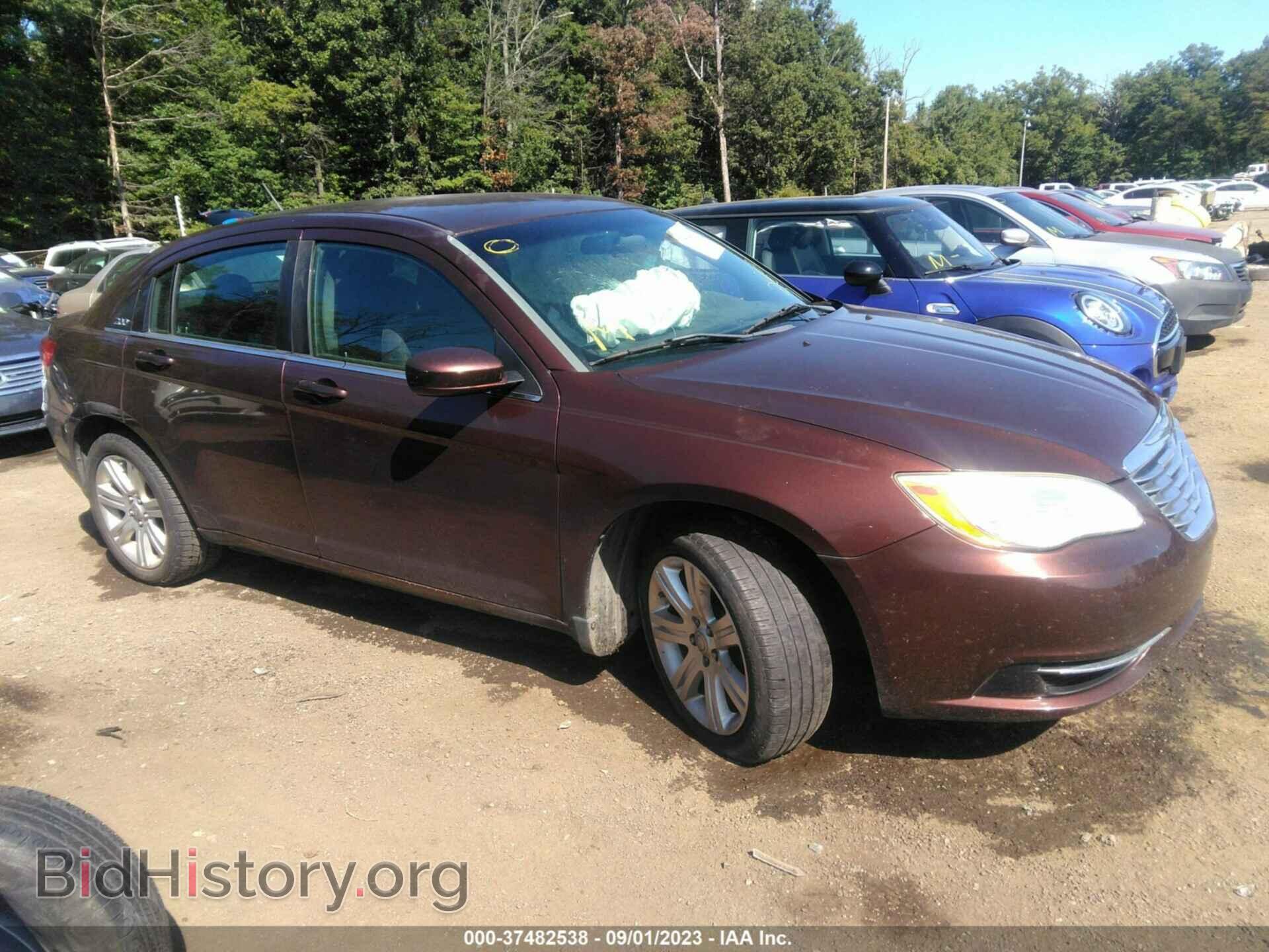 Фотография 1C3CCBBB0CN302804 - CHRYSLER 200 2012