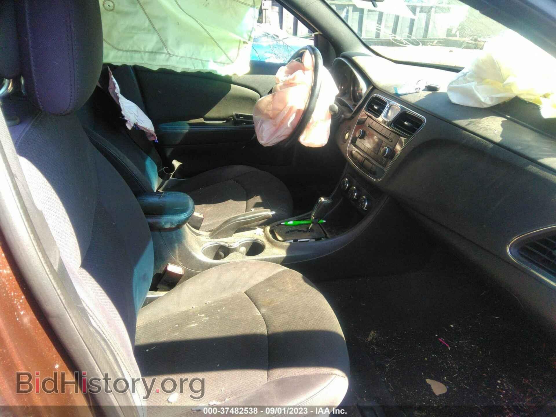 2012 CHRYSLER 200 - VIN: 1C3CCBBB0CN302804 - Фото 5