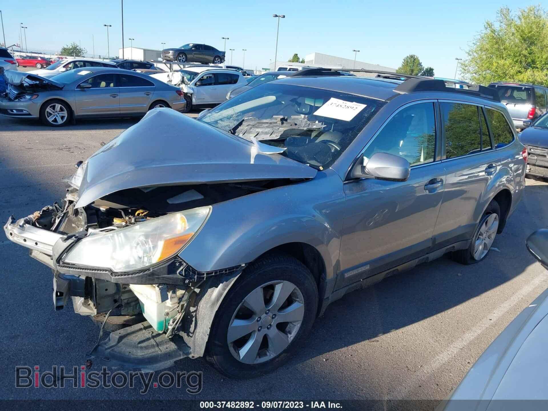 2011 SUBARU OUTBACK - VIN: 4S4BRBKC2B3381963 - Фото 2
