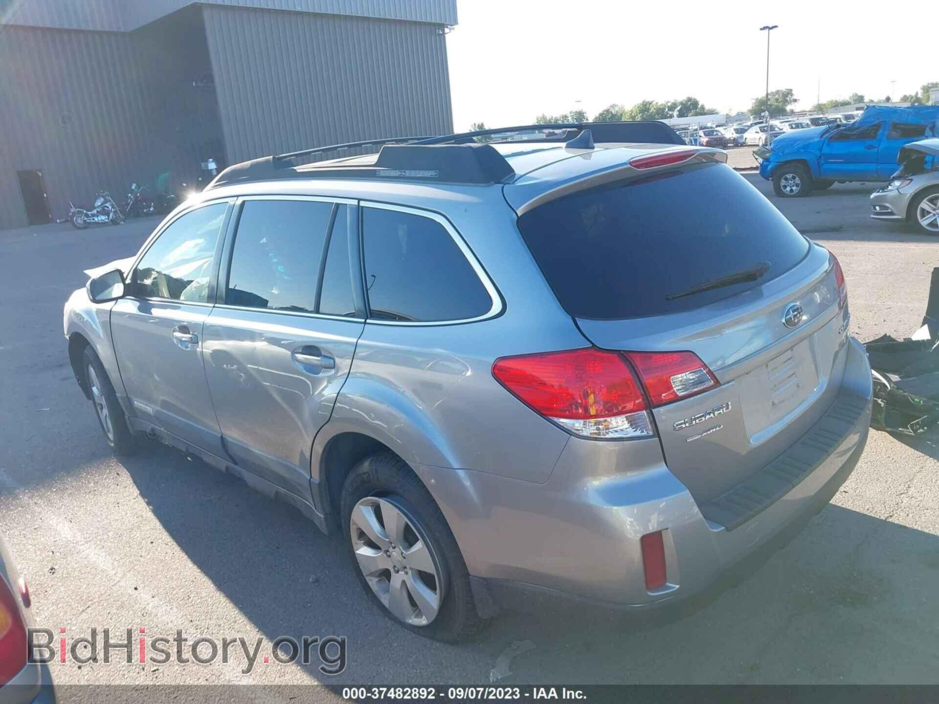 2011 SUBARU OUTBACK - VIN: 4S4BRBKC2B3381963 - Фото 3