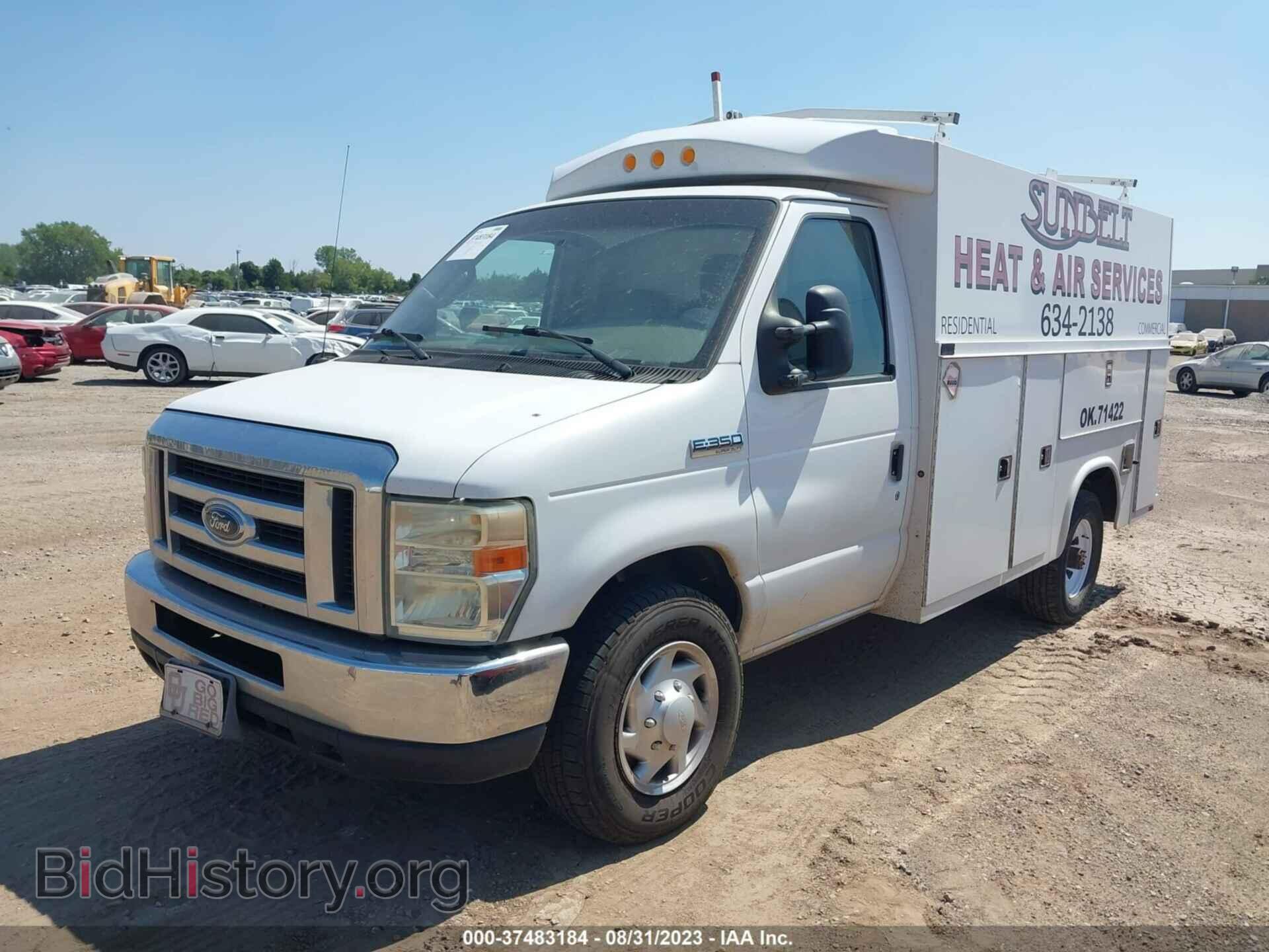 2008 FORD E-350 CUTAWAY - VIN: 1FDSE35L08DA70418 - Фото 2