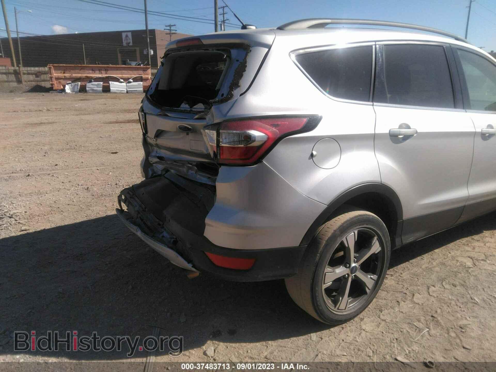 2017 FORD ESCAPE - VIN: 1FMCU9G90HUE05964 - Photo 4
