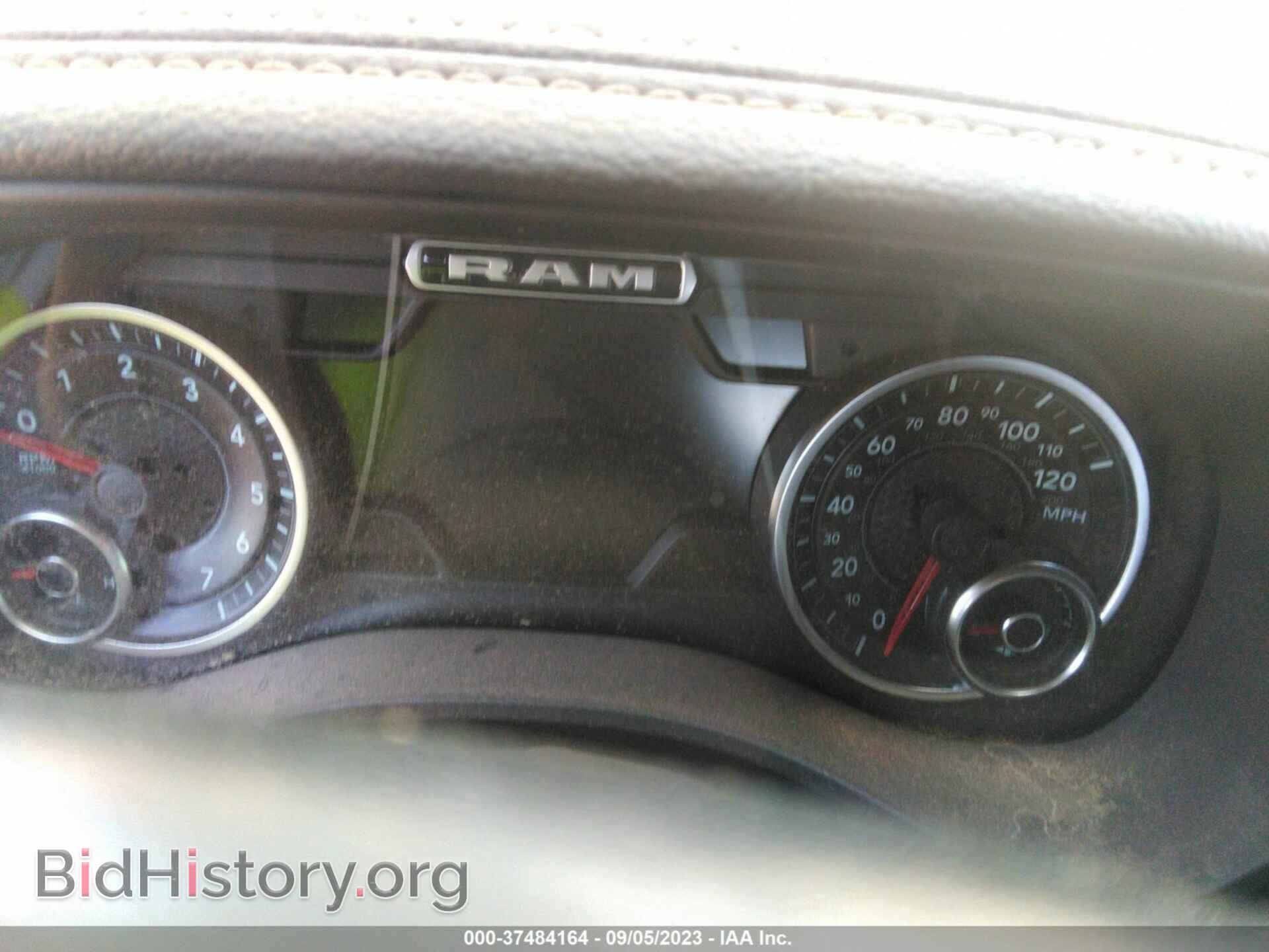 2019 RAM 1500 - VIN: 1C6SRFJTXKN574936 - Фото 7
