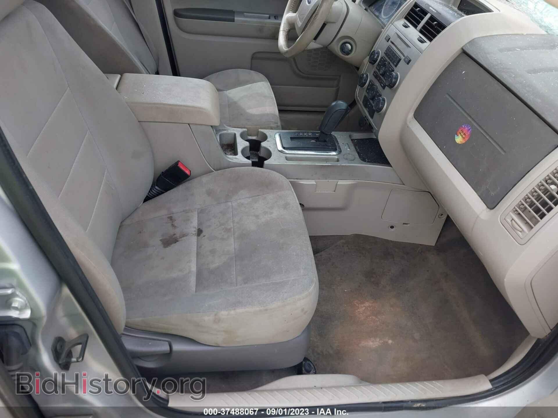 2011 FORD ESCAPE - VIN: 1FMCU0D79BKC28171 - Фото 5