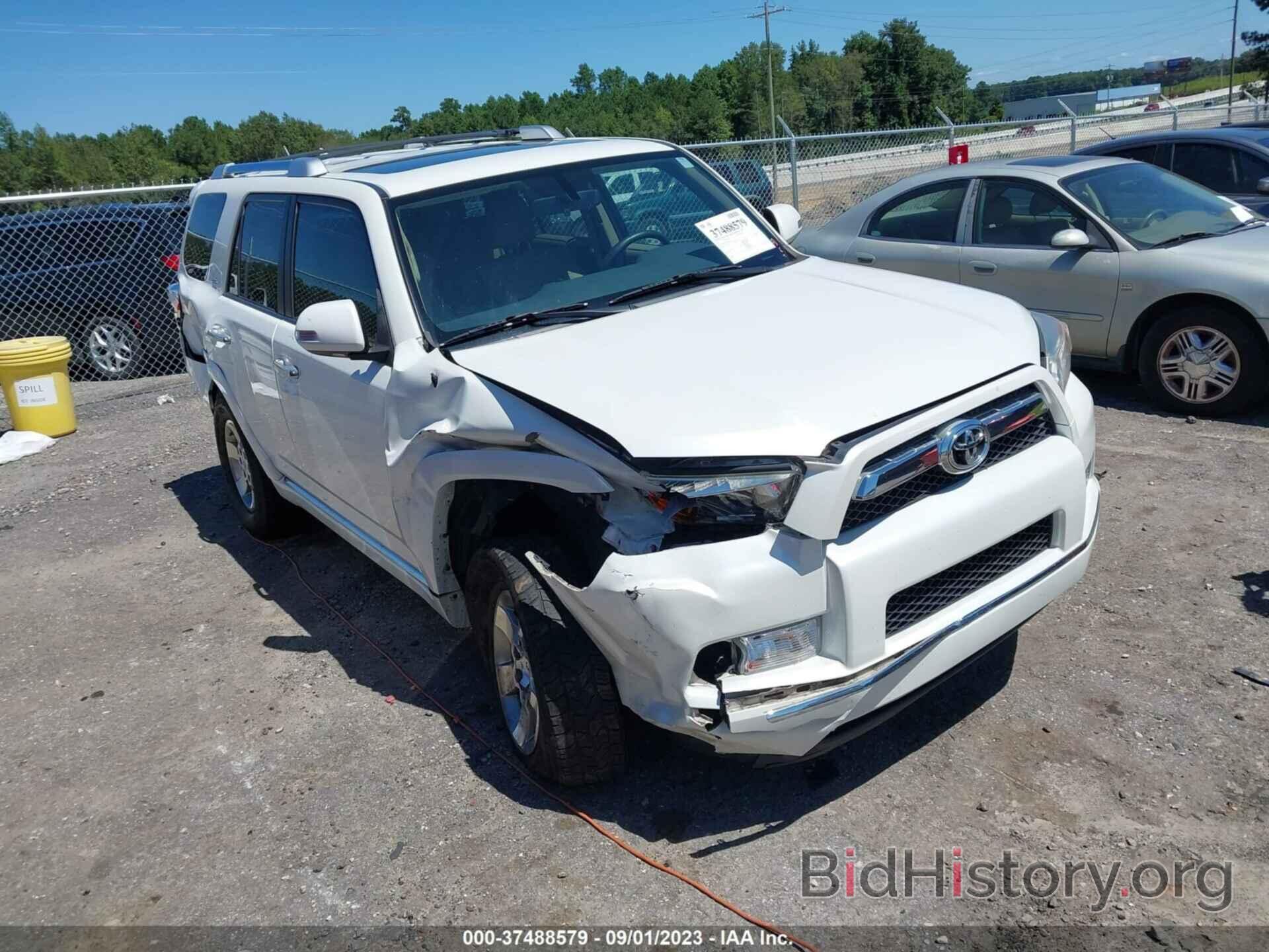 Photo JTEBU5JR4B5034449 - TOYOTA 4RUNNER 2011