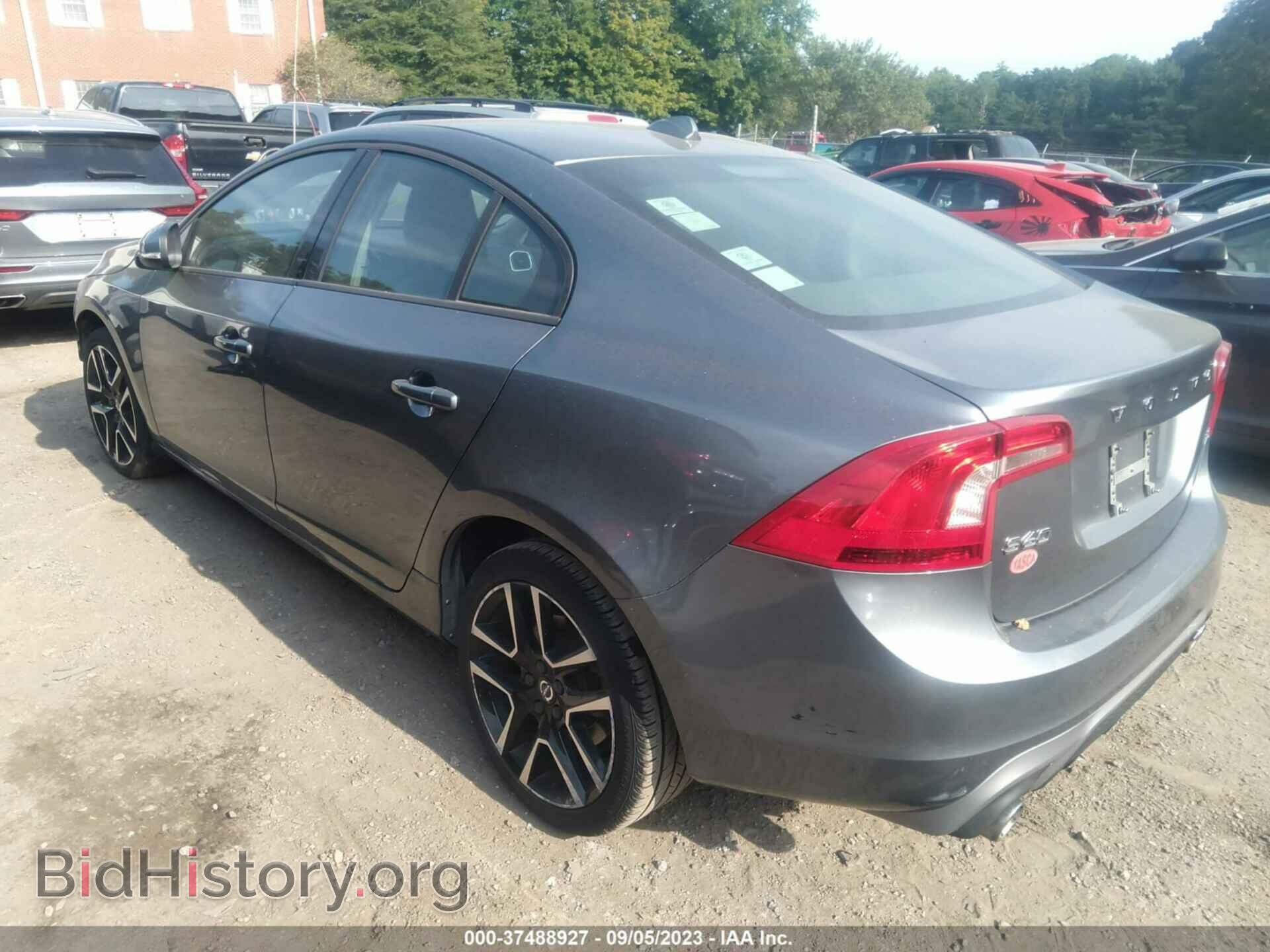2017 VOLVO S60 - VIN: YV126MFL2H2432955 - Фото 3