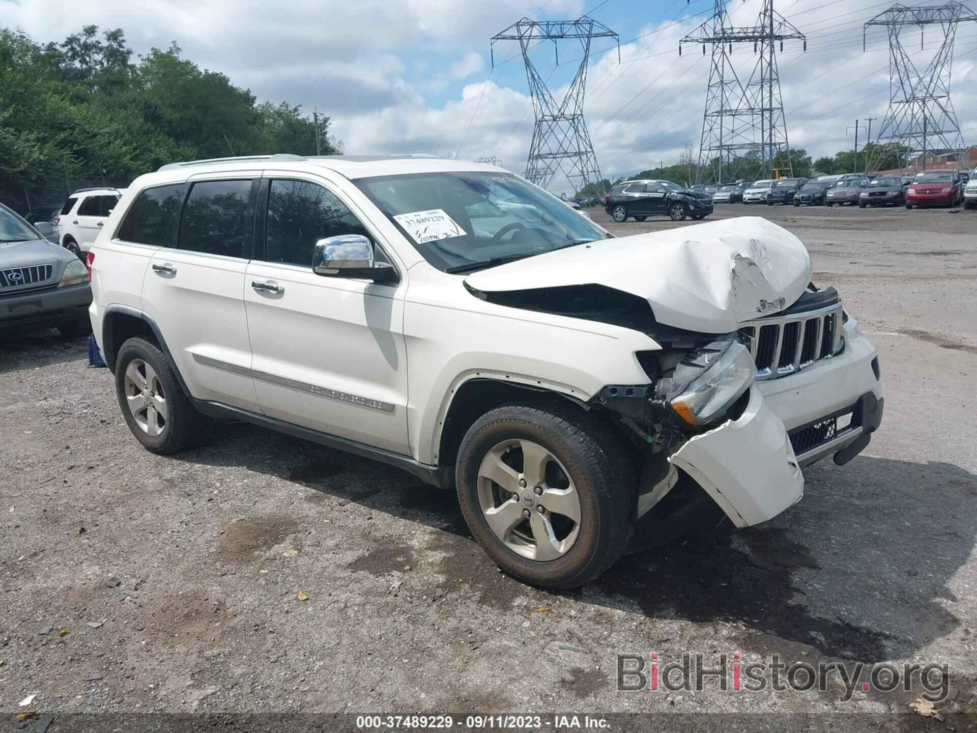 Photo 1J4RR5GG1BC580710 - JEEP GRAND CHEROKEE 2011