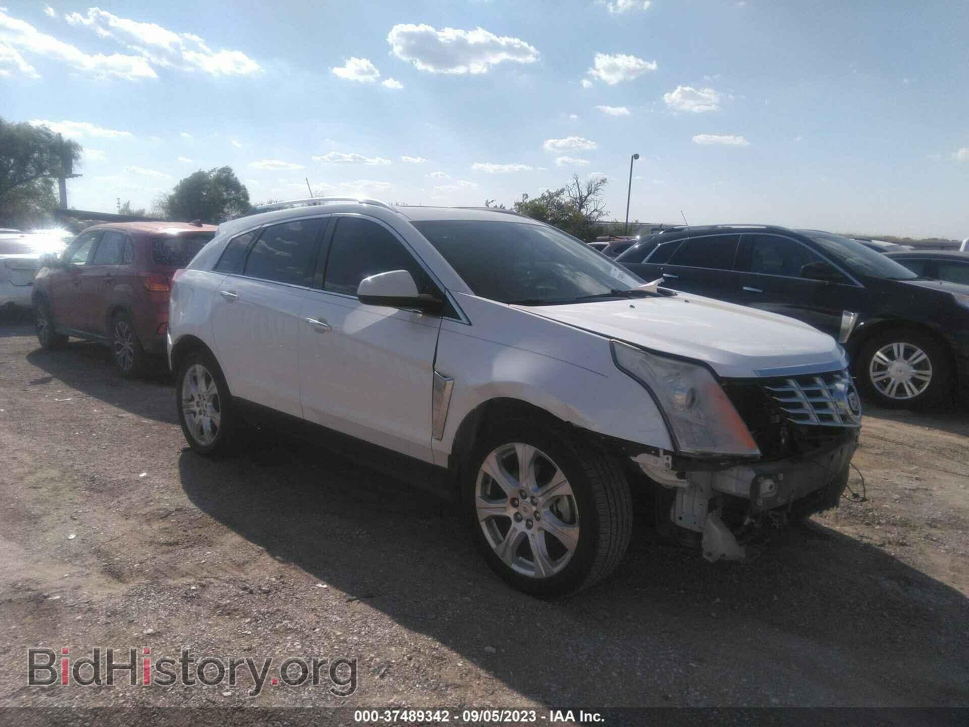Фотография 3GYFNCE39ES610909 - CADILLAC SRX 2014