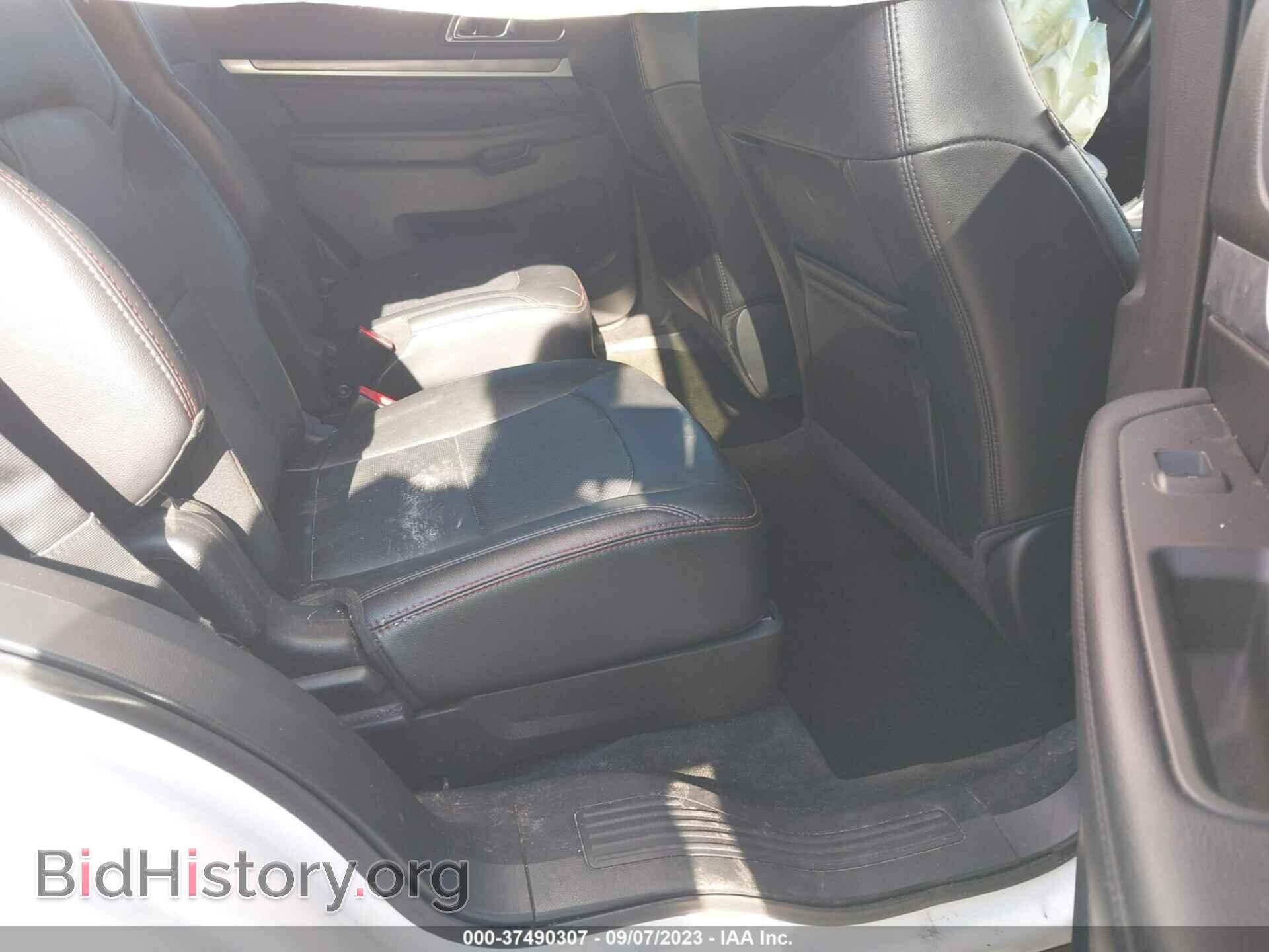 2016 FORD EXPLORER - VIN: 1FM5K8GT2GGC82122 - Фото 8