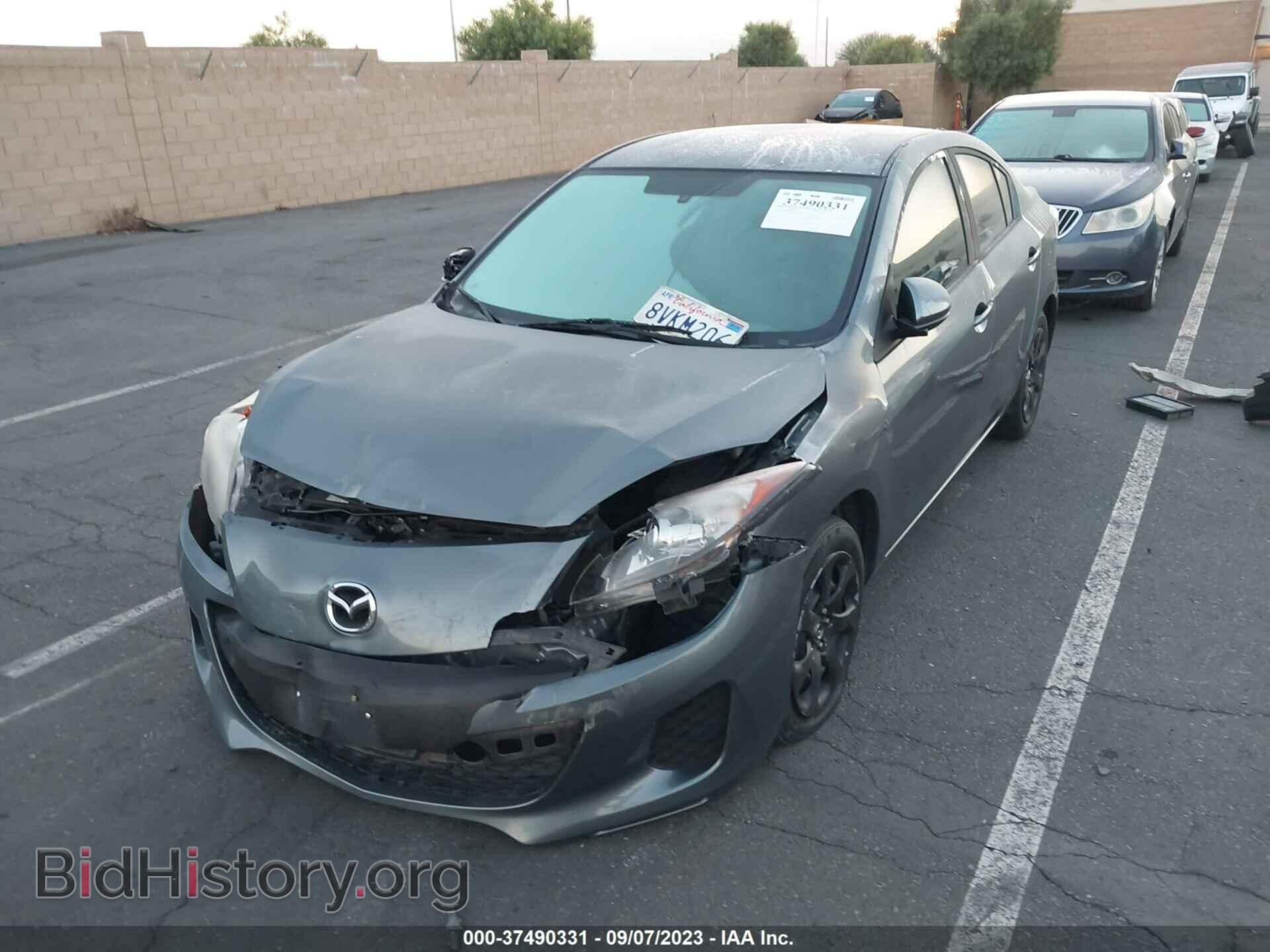 2013 MAZDA MAZDA3 - VIN: JM1BL1TF4D1738132 - Фото 2