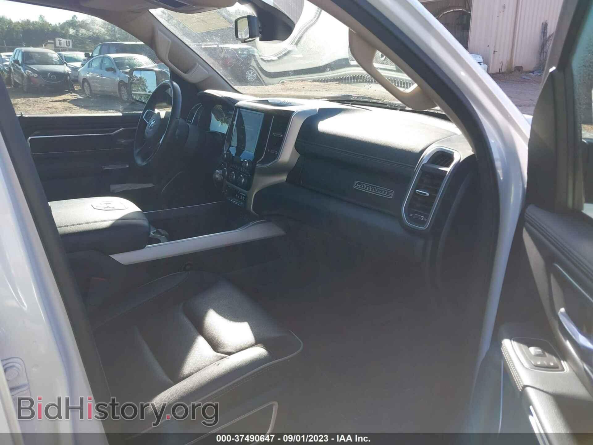 2020 RAM 1500 - VIN: 1C6SRFJT3LN381500 - Фото 5