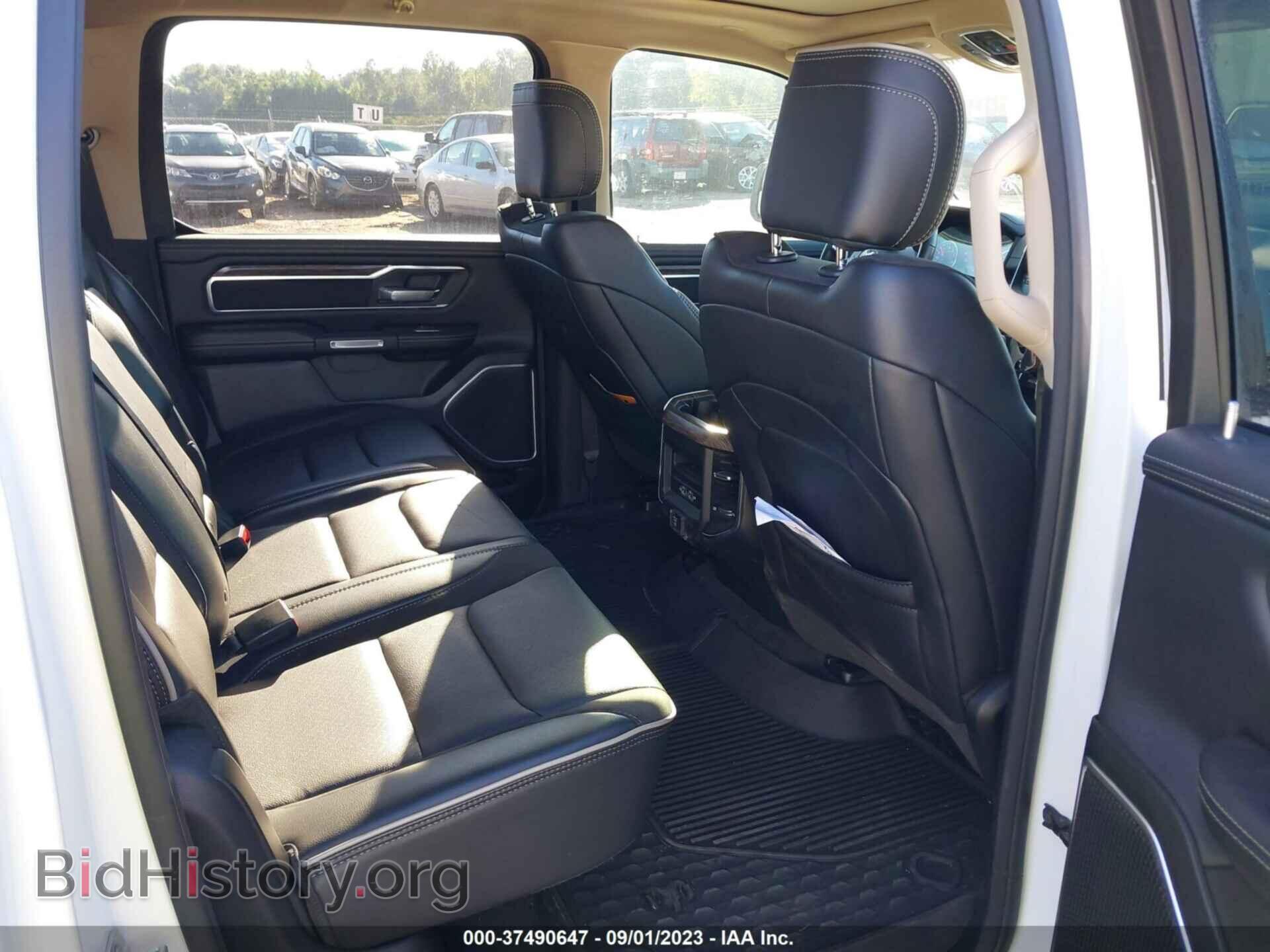 2020 RAM 1500 - VIN: 1C6SRFJT3LN381500 - Фото 8