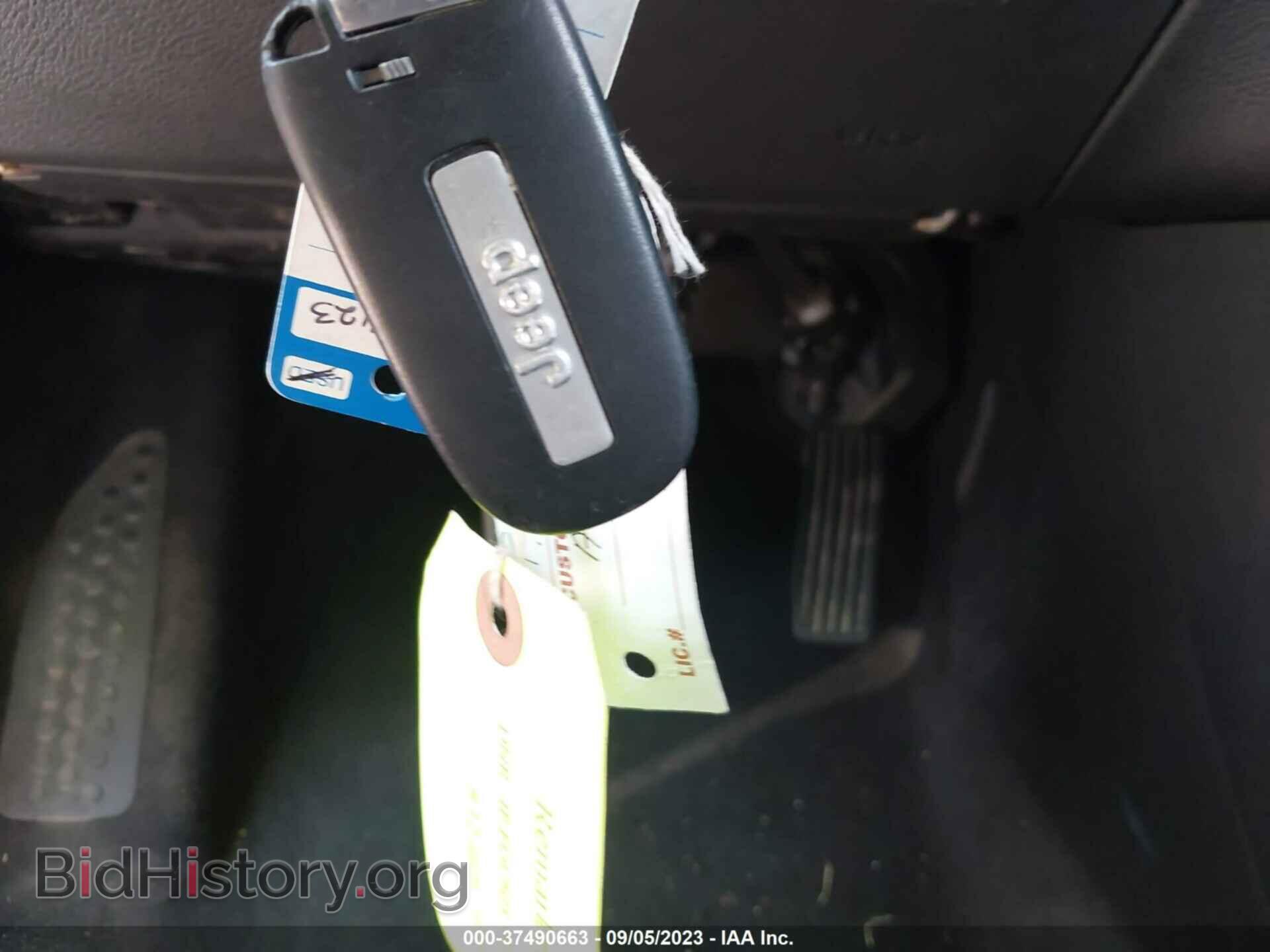 2020 JEEP CHEROKEE - VIN: 1C4PJLDB8LD577123 - Фото 11