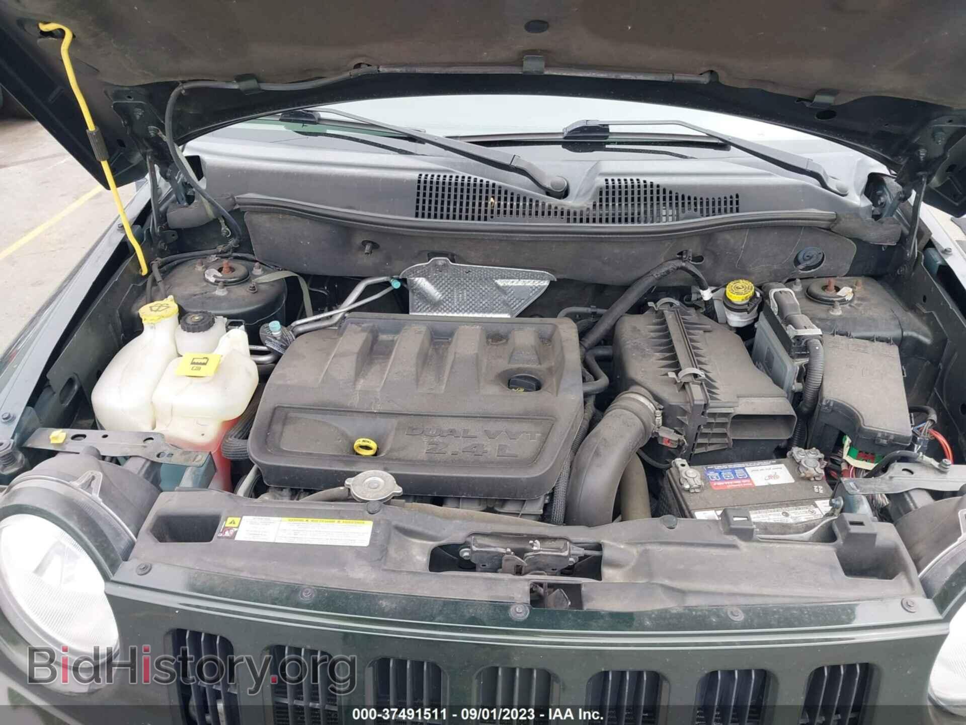 2010 JEEP COMPASS - VIN: 1J4NT1FB1AD634823 - Фото 10